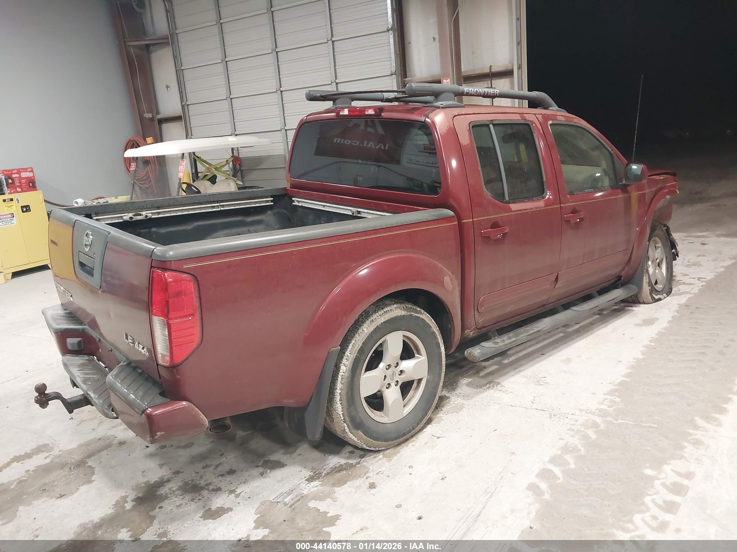 NISSAN FRONTIER image 4