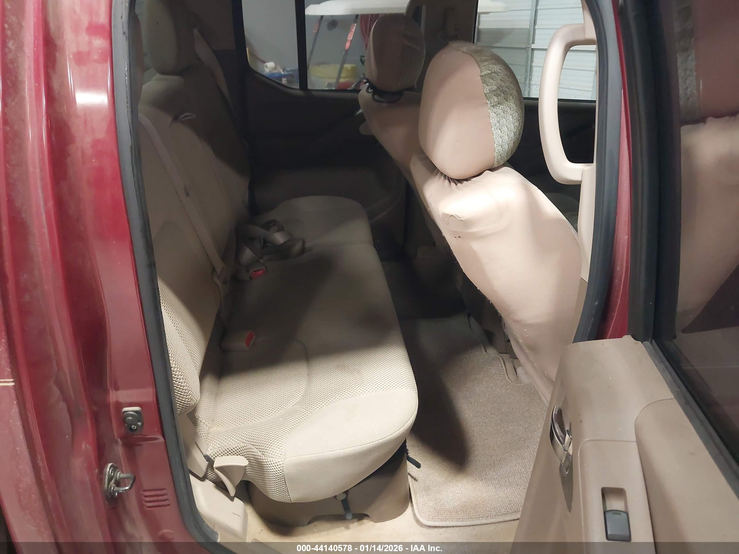 NISSAN FRONTIER image 8