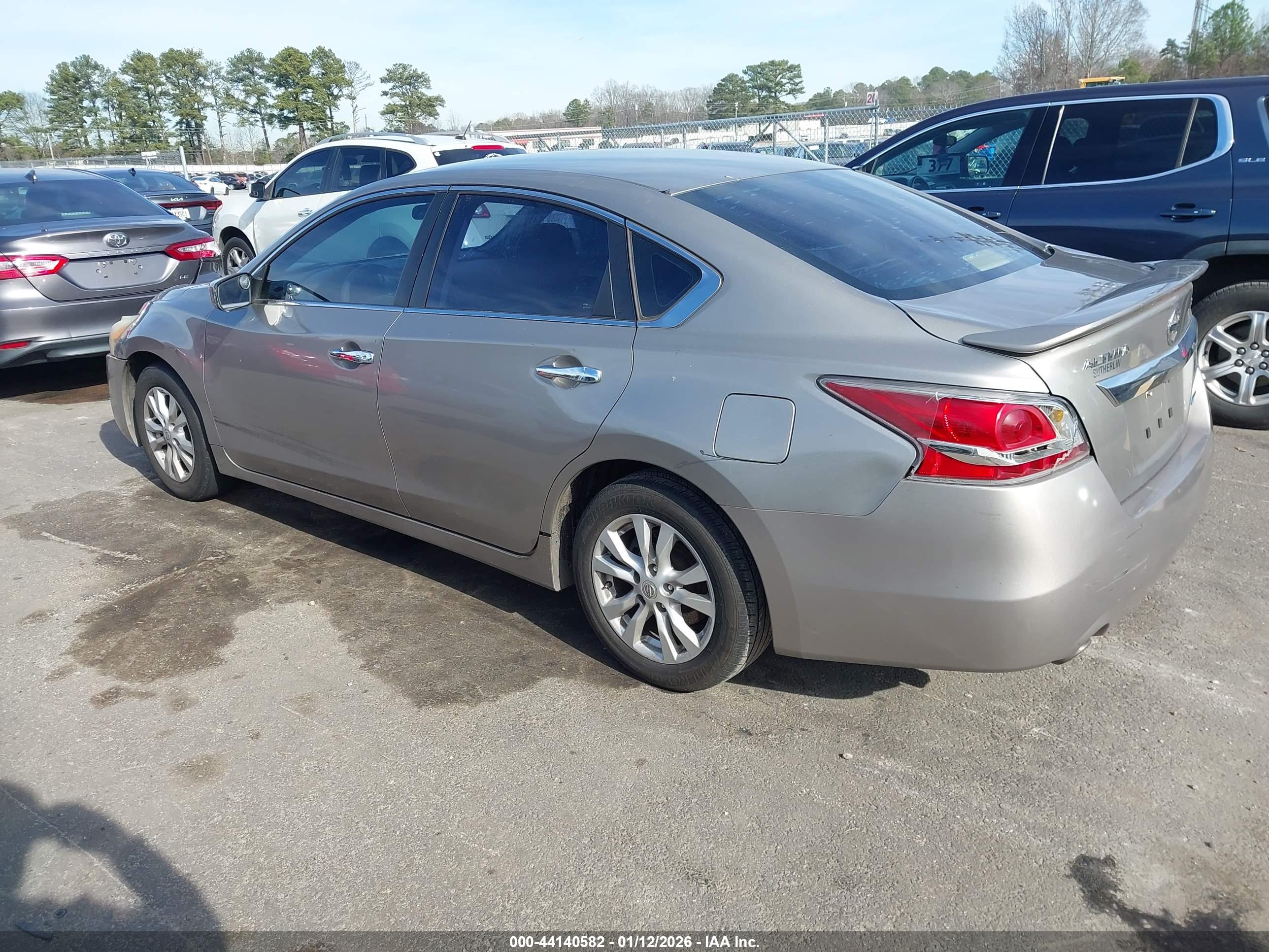 NISSAN ALTIMA image 3