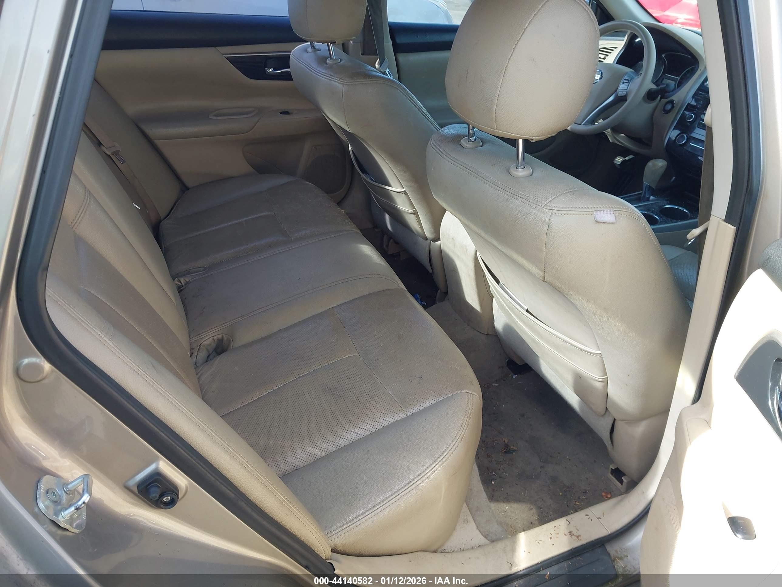 NISSAN ALTIMA image 8