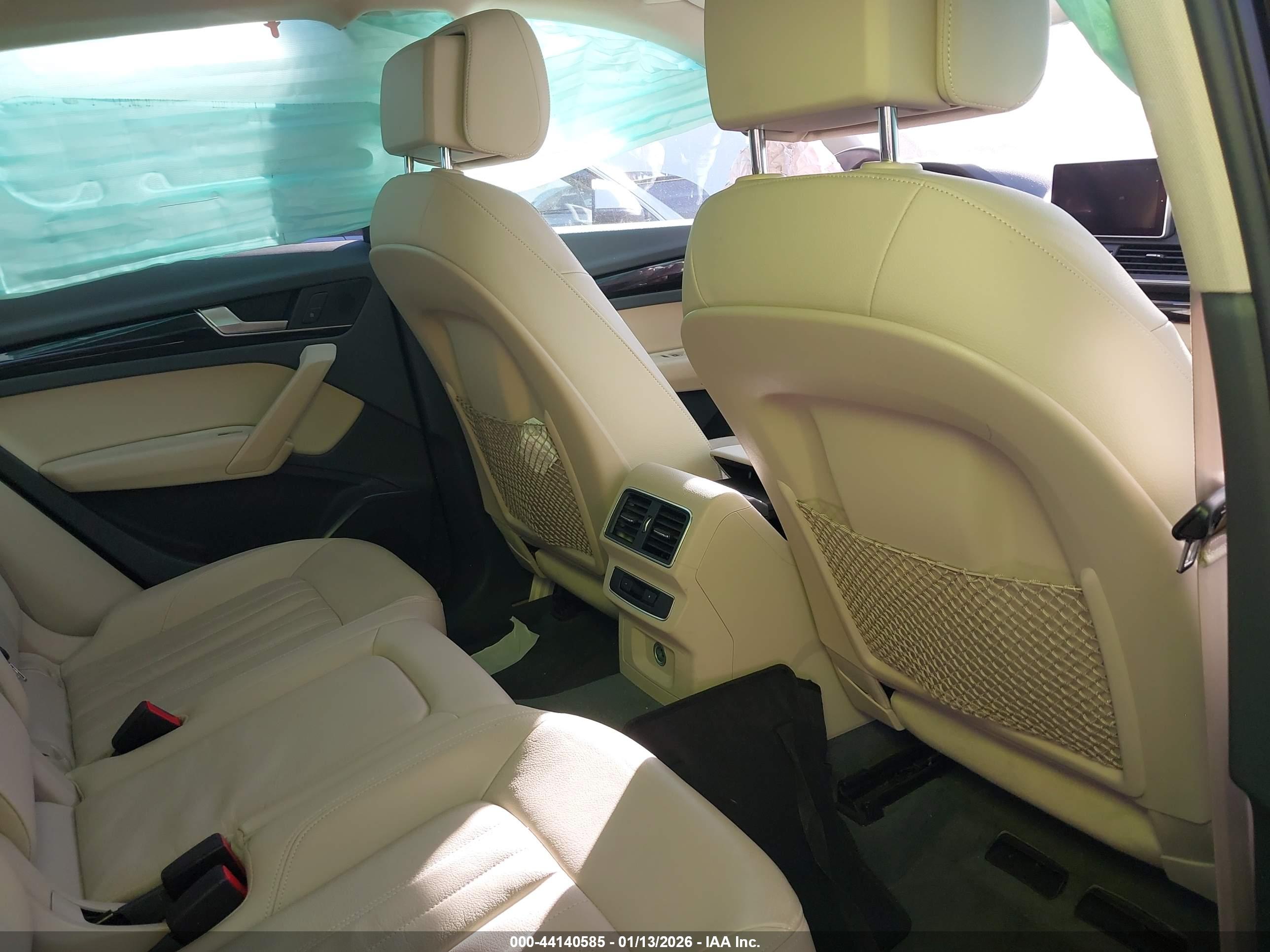 AUDI Q5 image 8