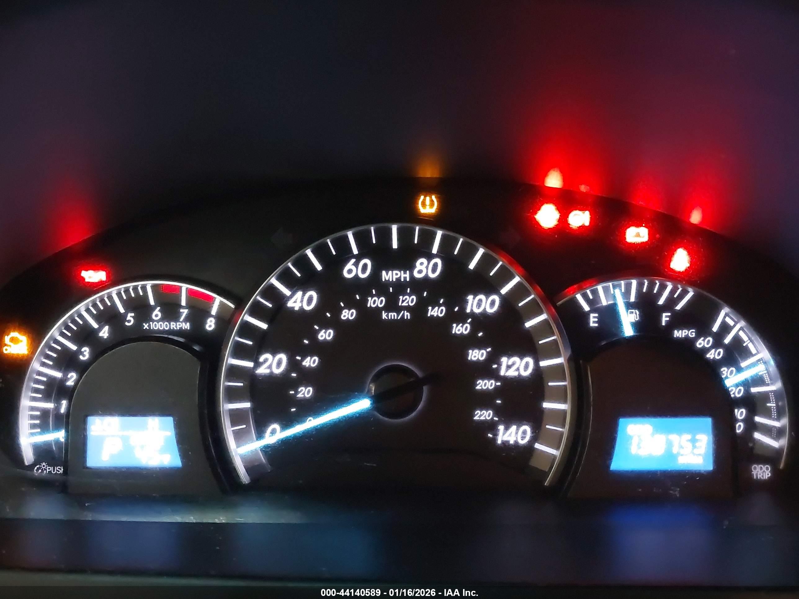 TOYOTA CAMRY image 7