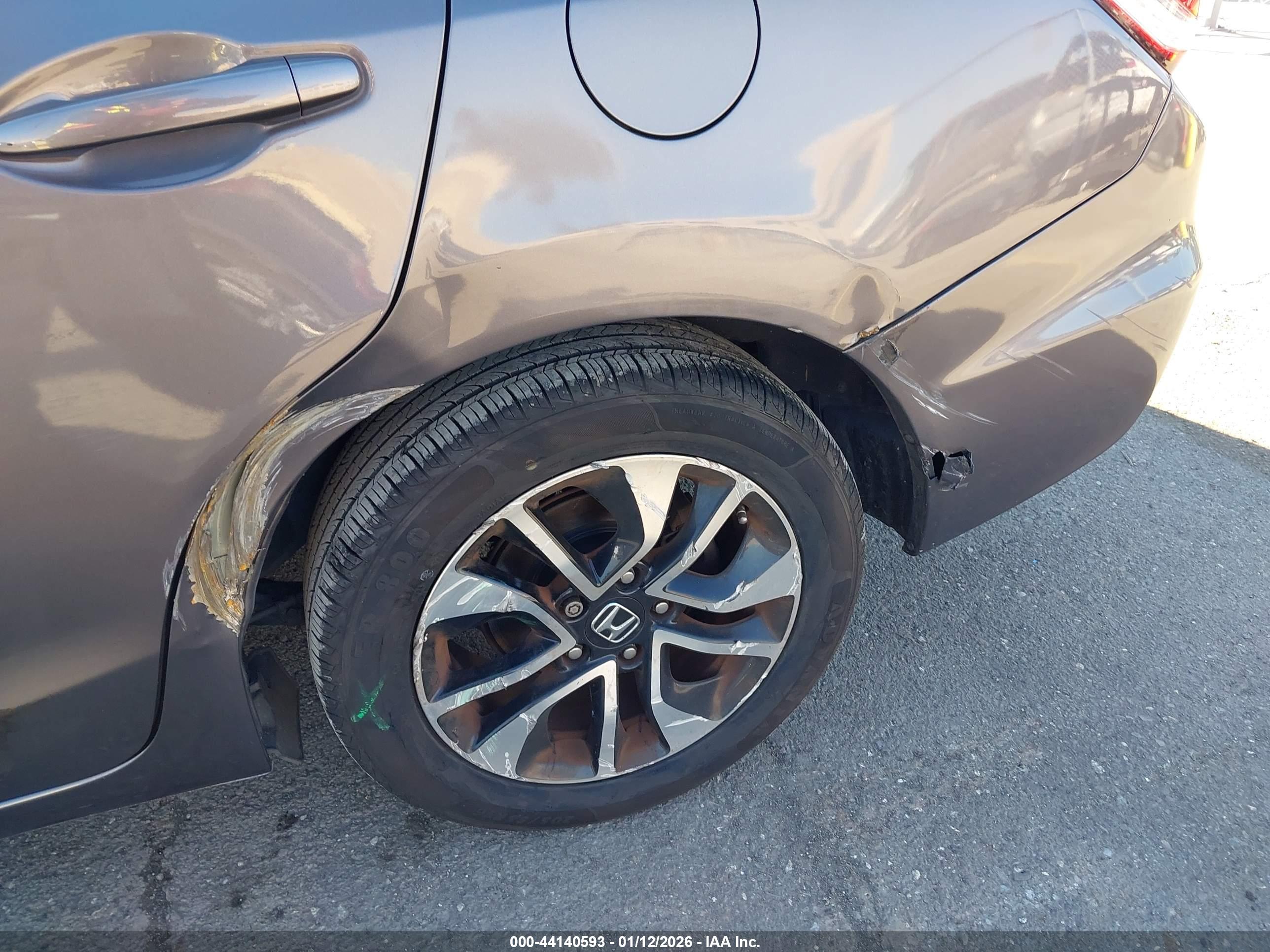 HONDA CIVIC image 6
