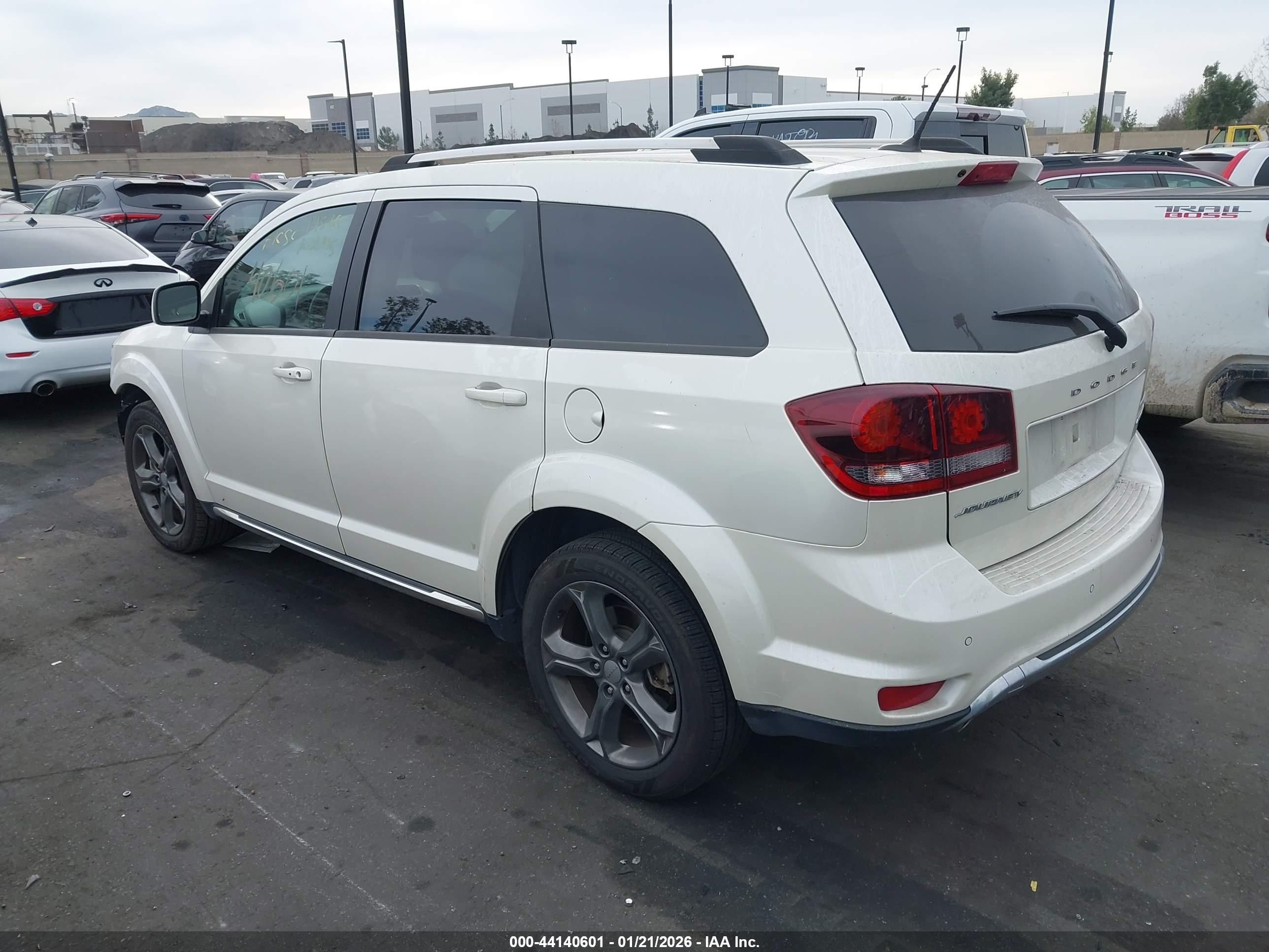 DODGE JOURNEY image 3