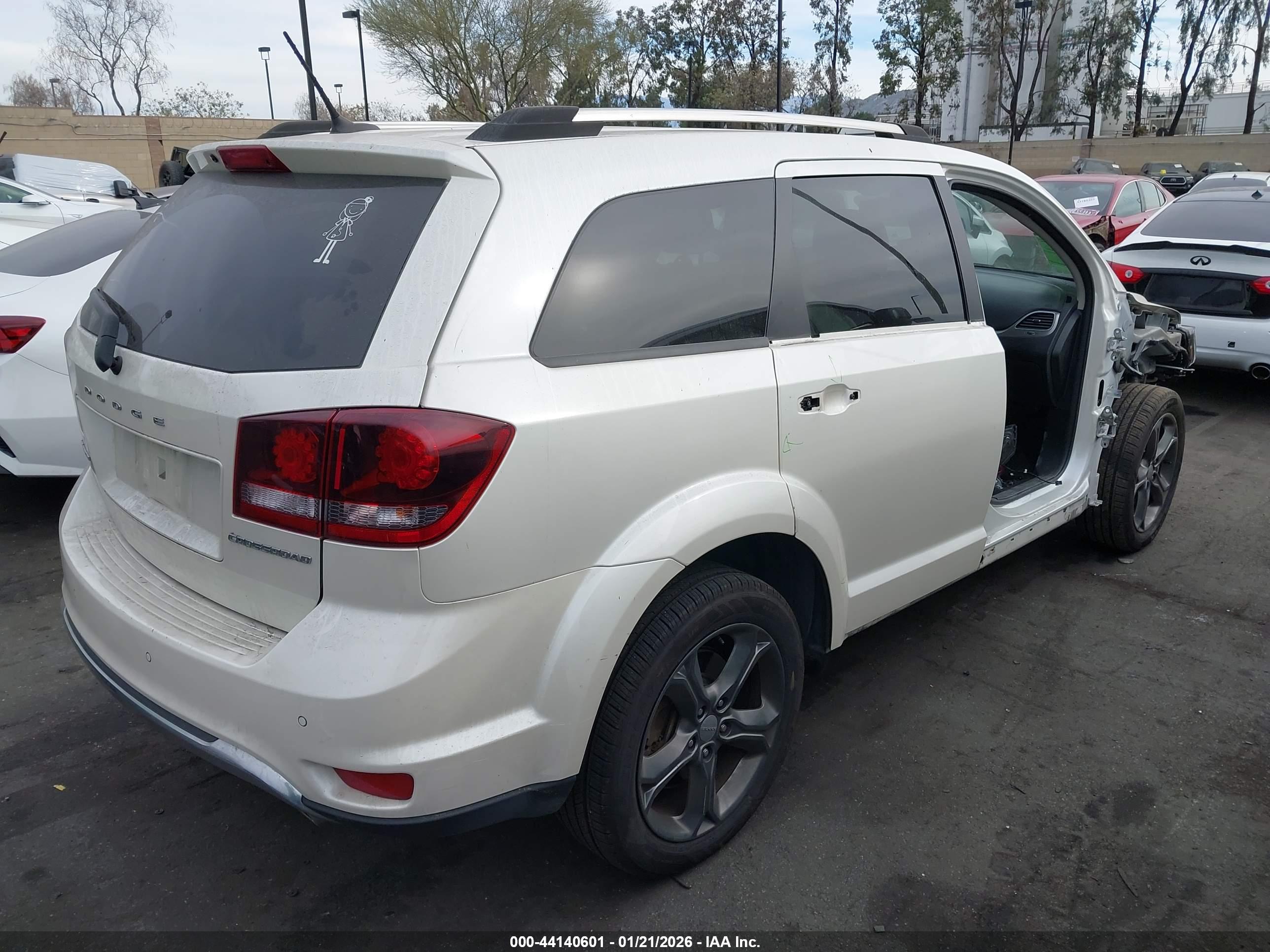 DODGE JOURNEY image 4