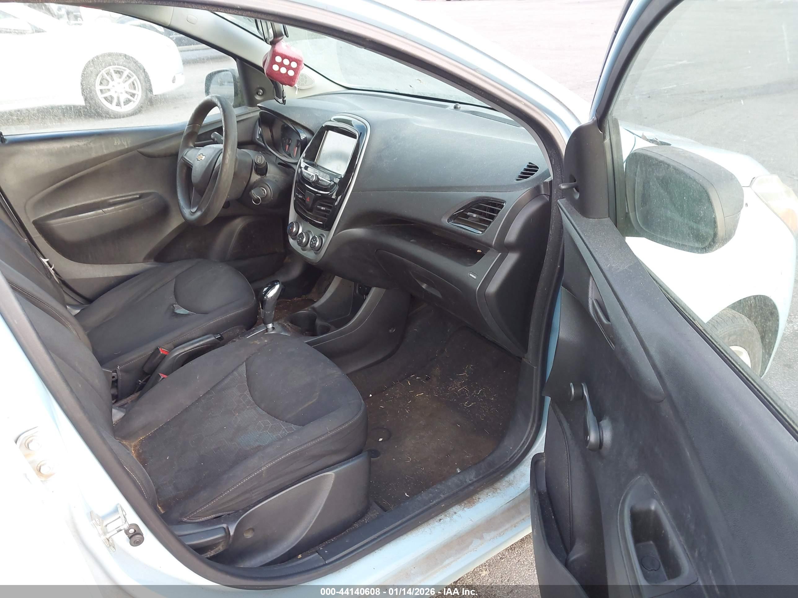 CHEVROLET SPARK image 5