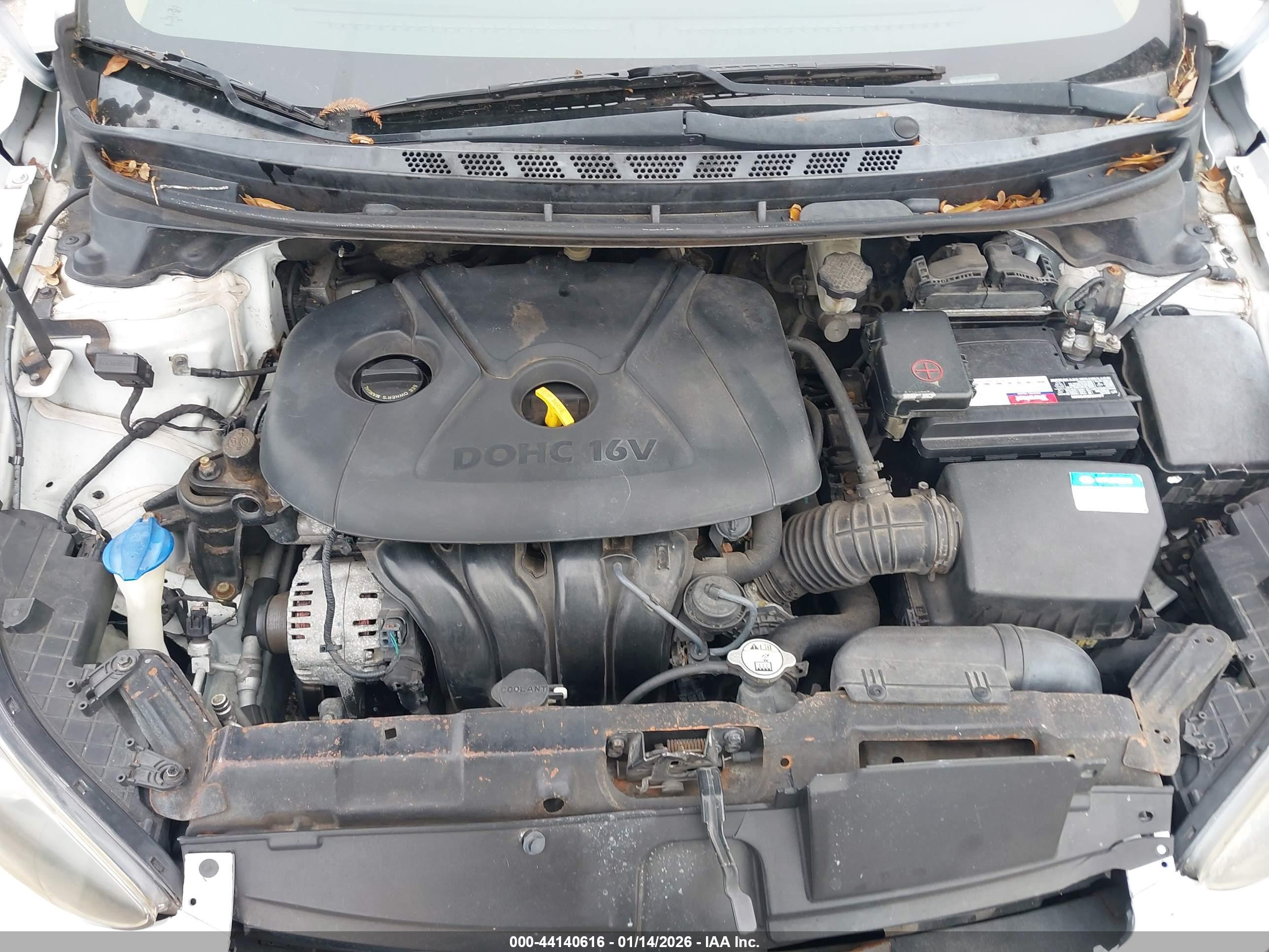 HYUNDAI ELANTRA image 10