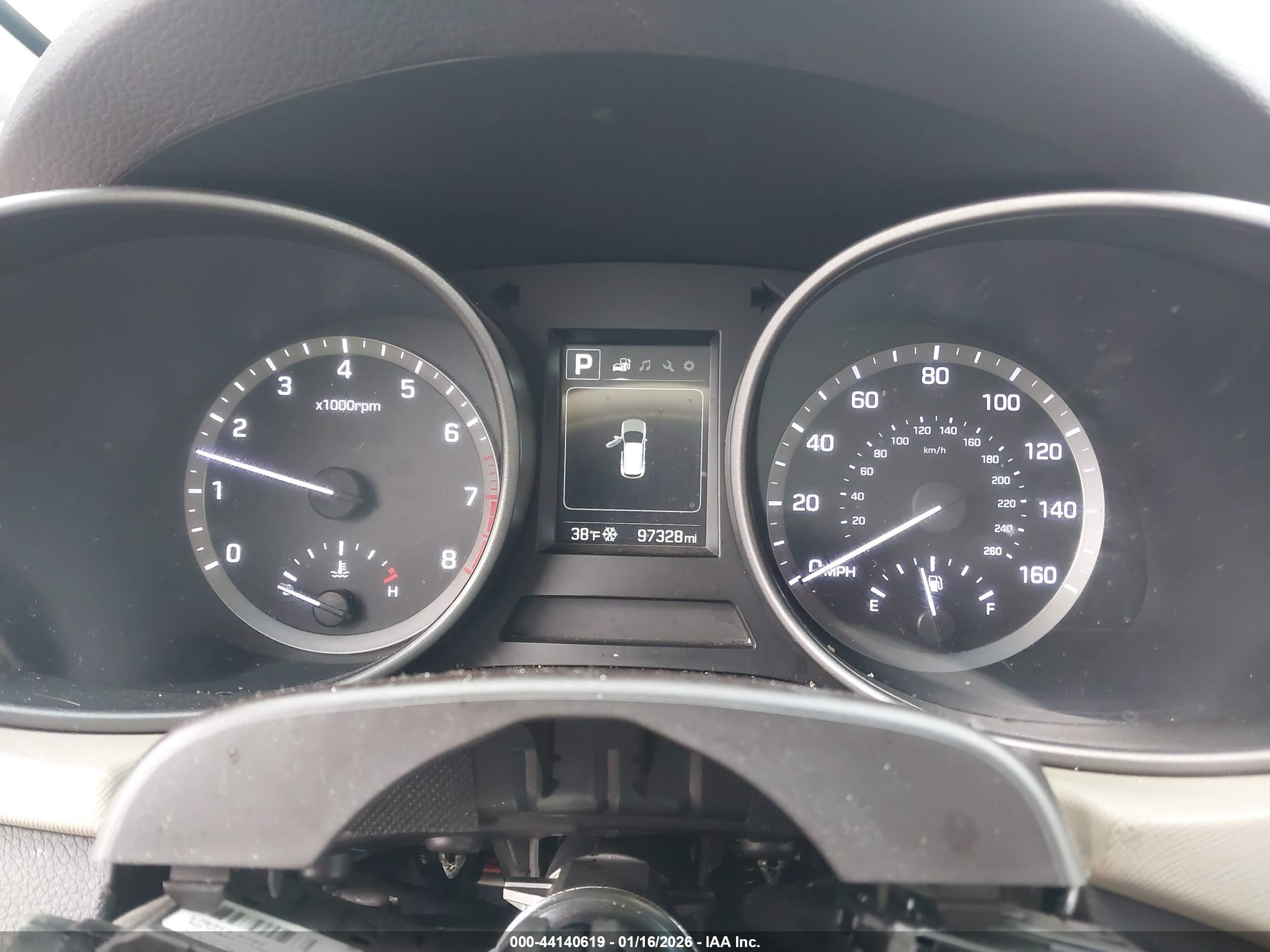 HYUNDAI SANTA image 7