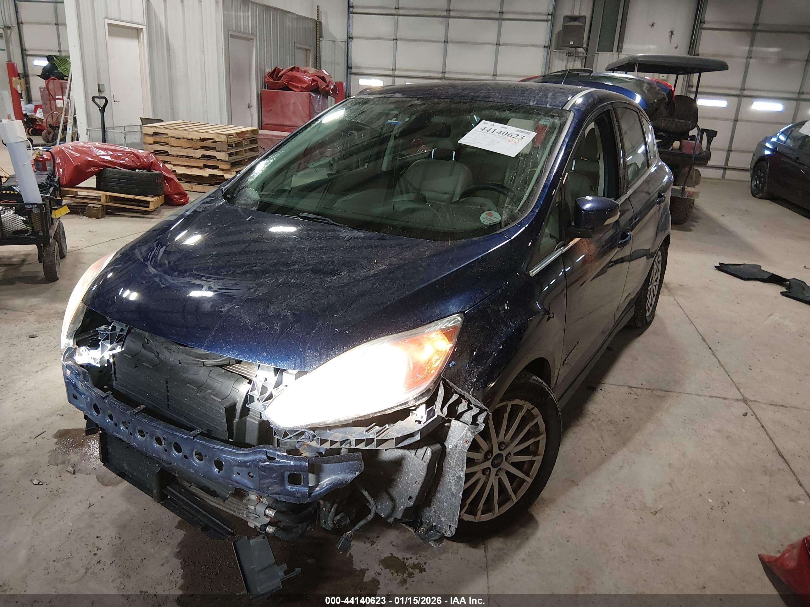 FORD C-MAX image 2