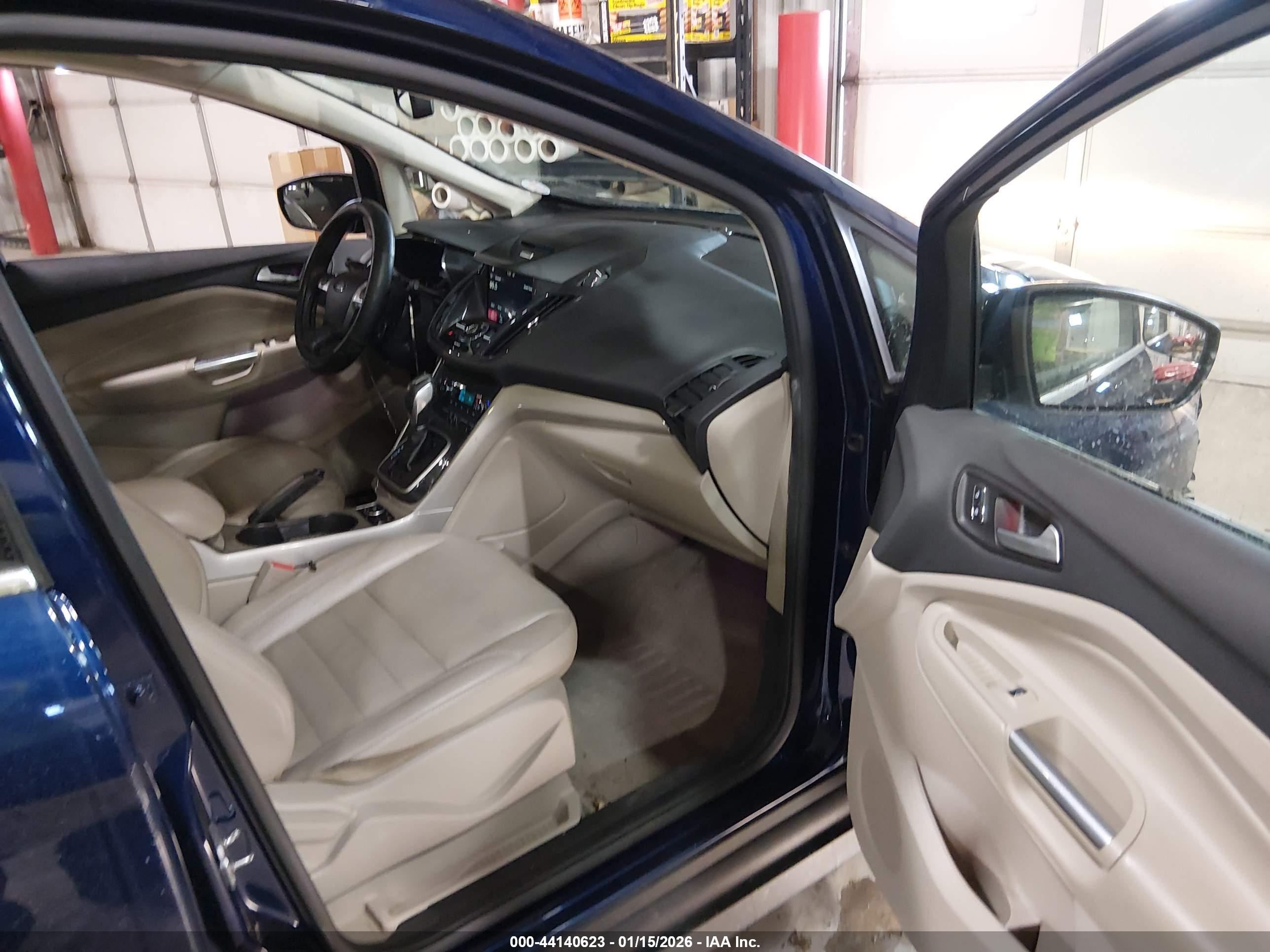 FORD C-MAX image 5