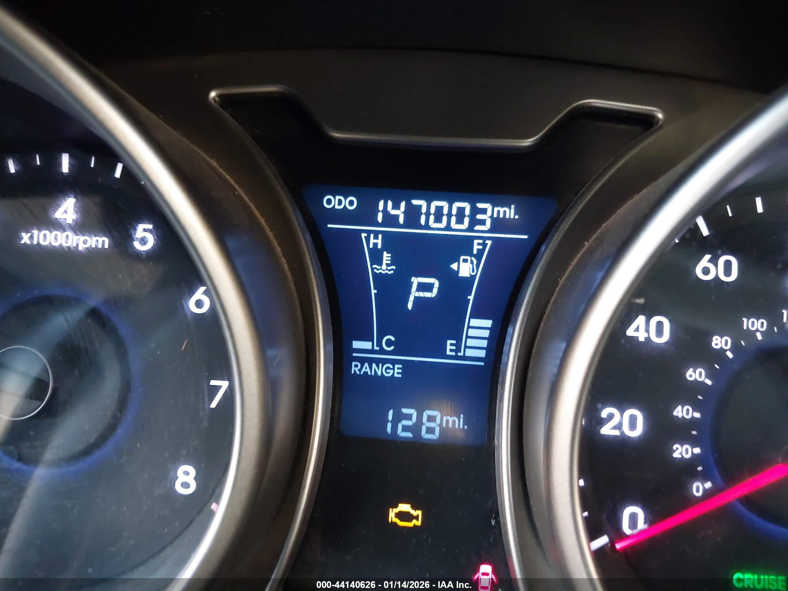 HYUNDAI VELOSTER image 7