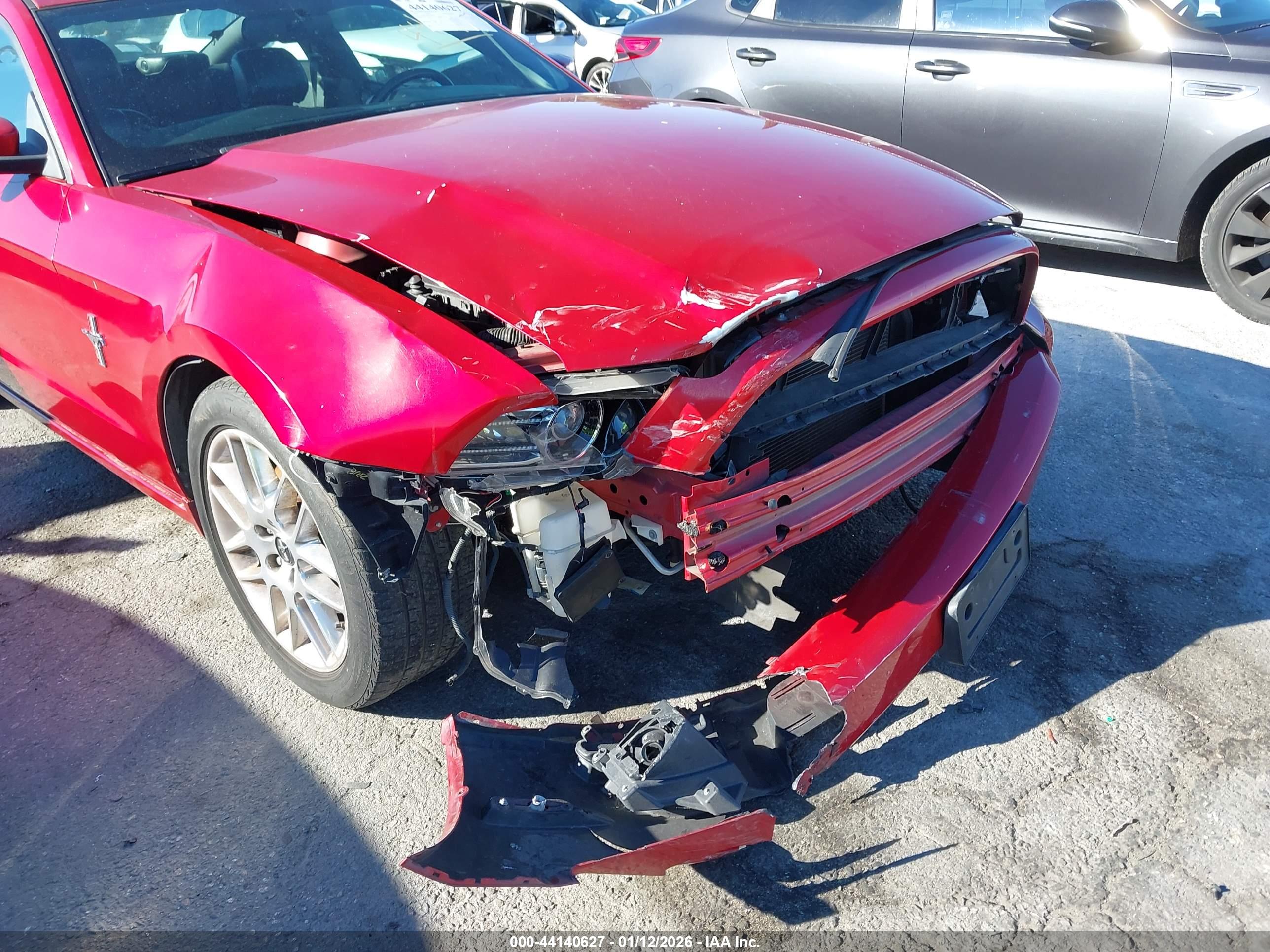 FORD MUSTANG image 6
