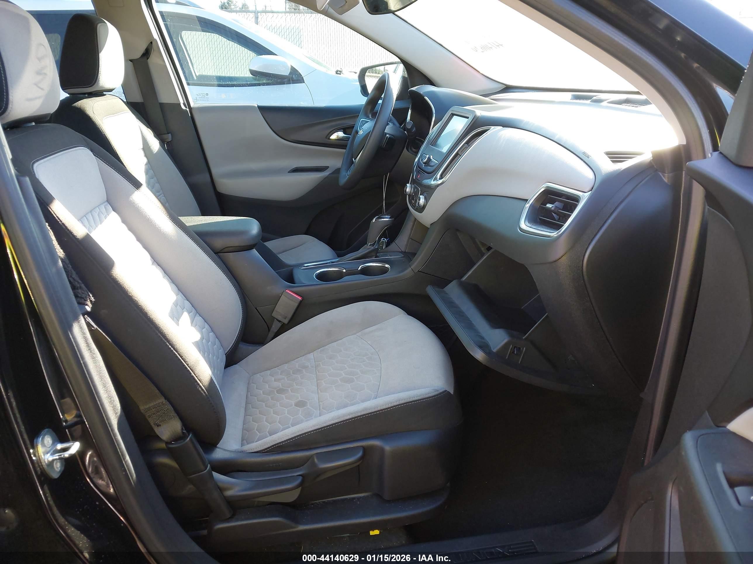 CHEVROLET EQUINOX image 5