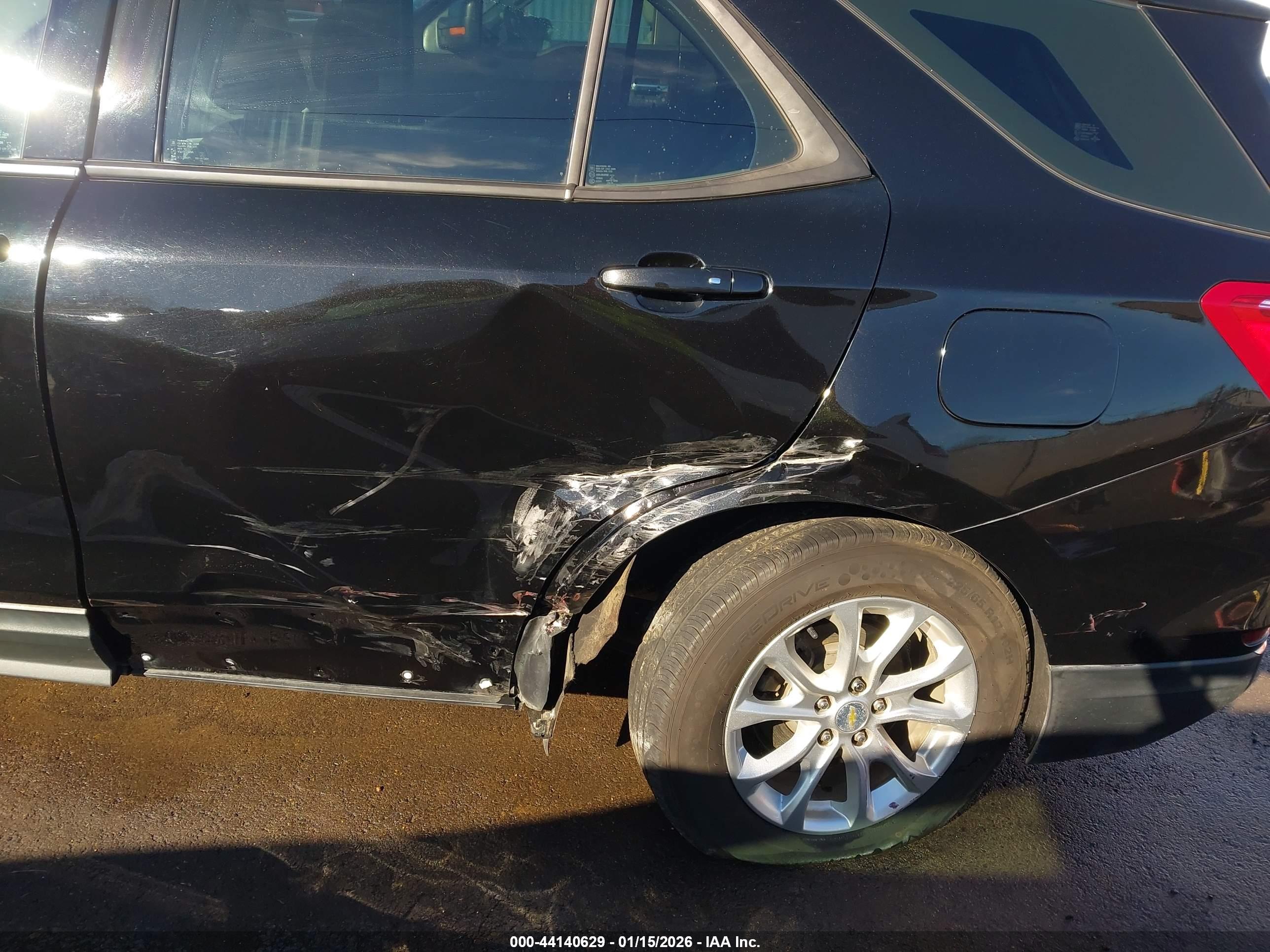 CHEVROLET EQUINOX image 6