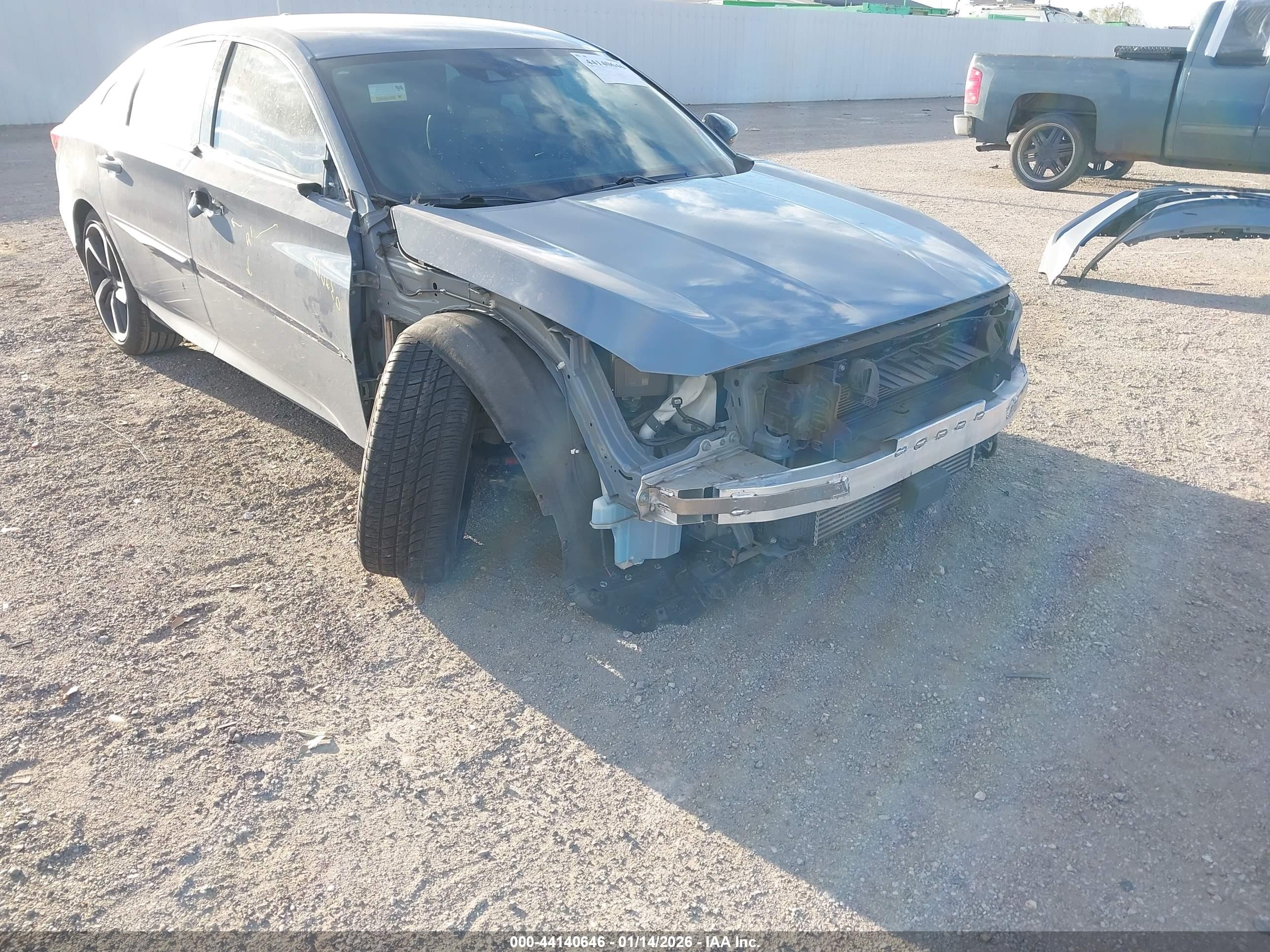 HONDA ACCORD image 6