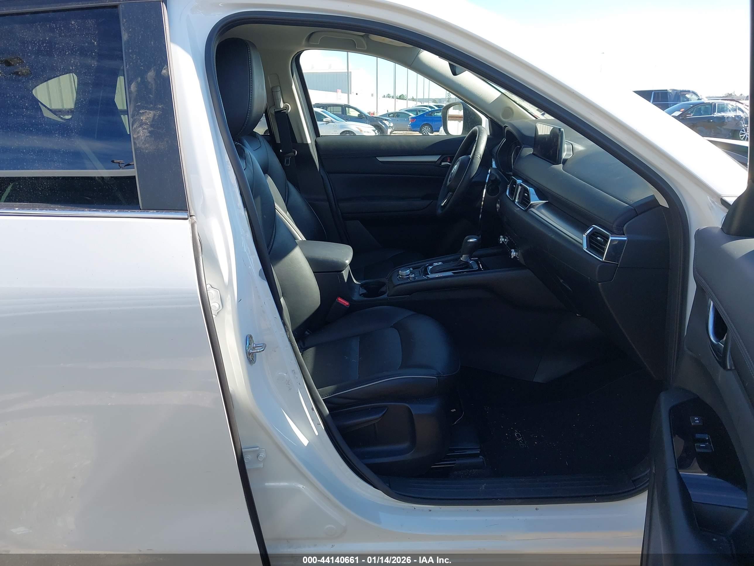 MAZDA CX-5 image 5