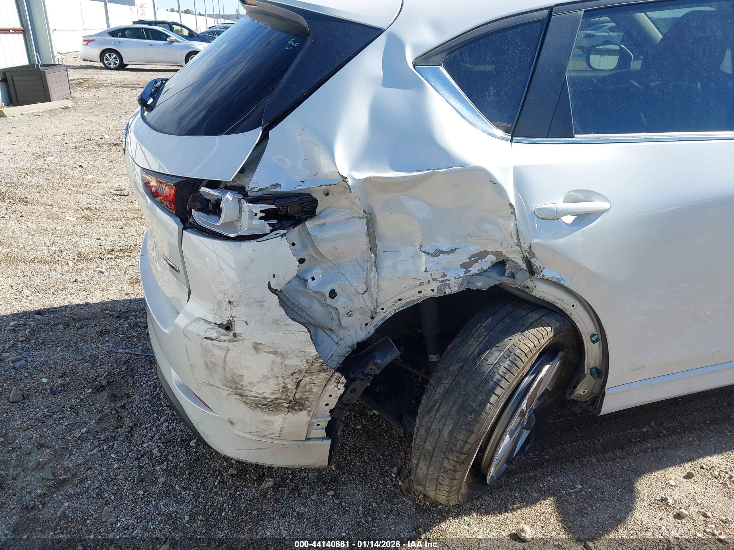 MAZDA CX-5 image 6
