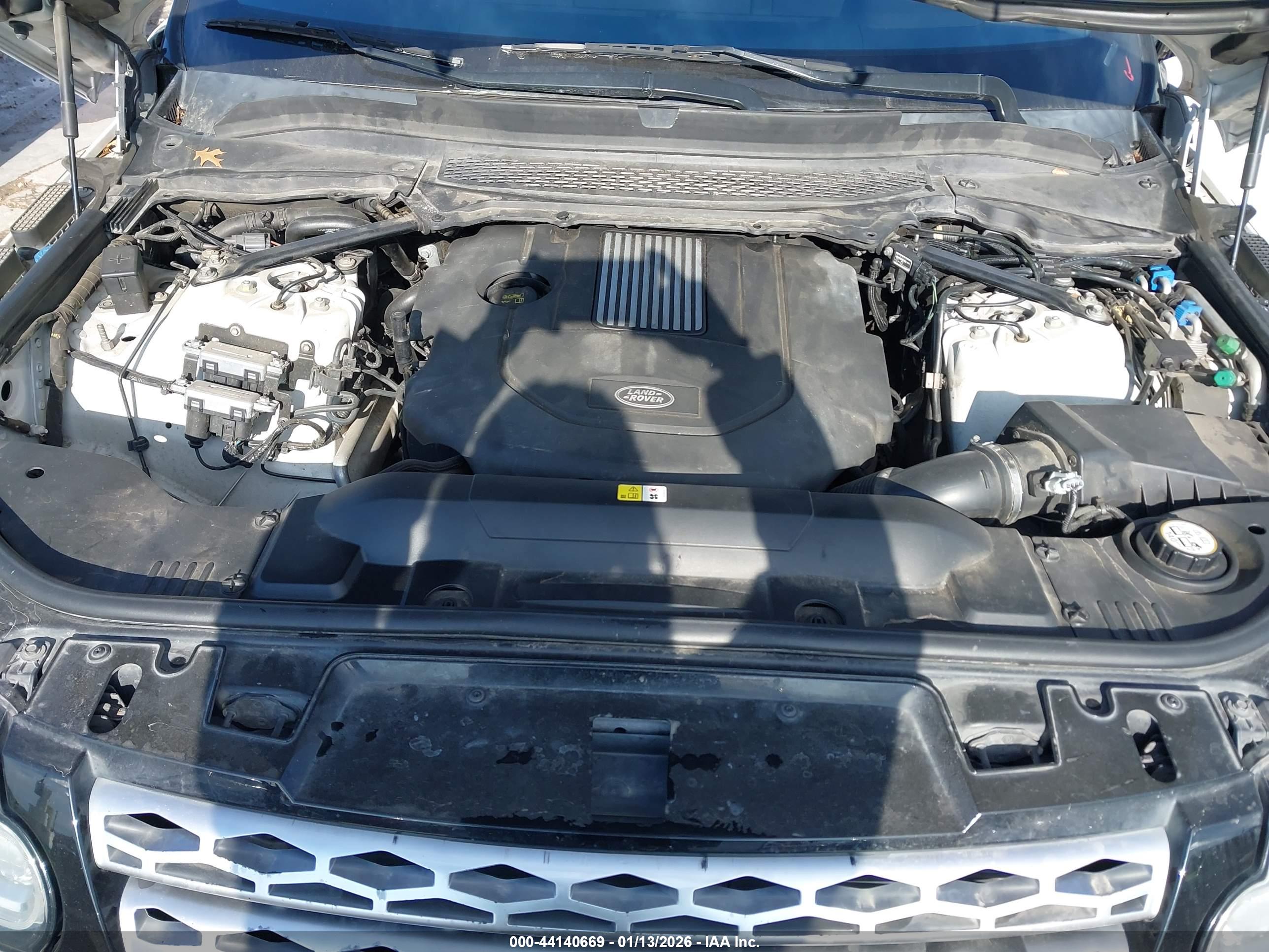 LAND ROVER image 10
