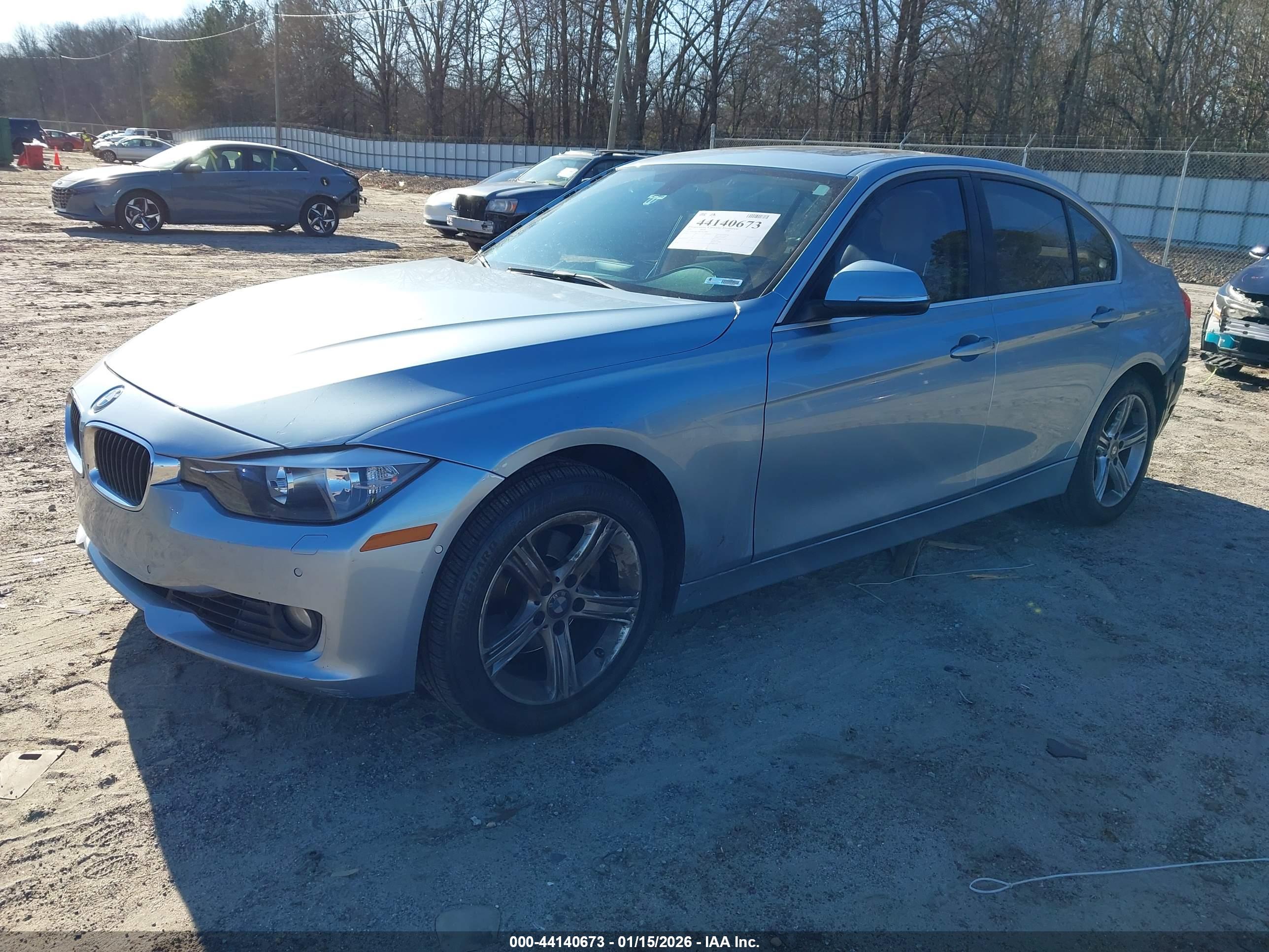 BMW 328I image 2