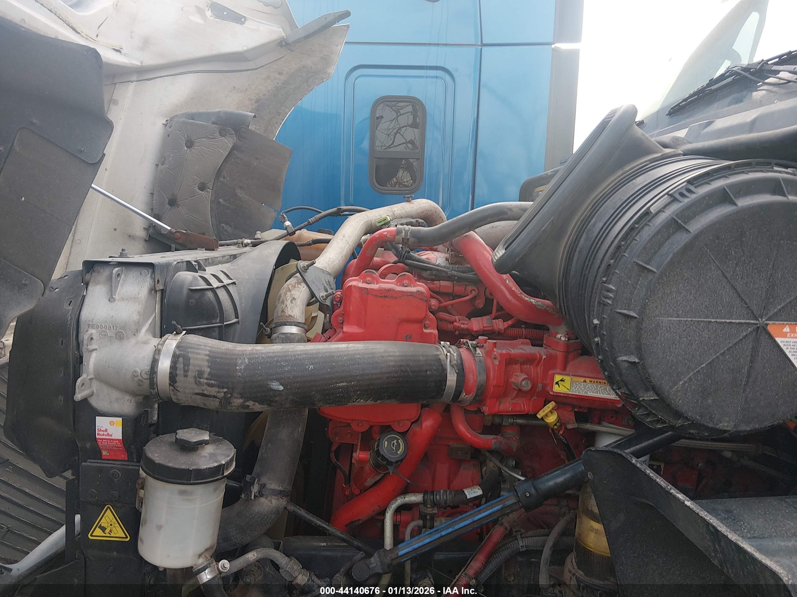 INTERNATIONAL PROSTAR+ image 10