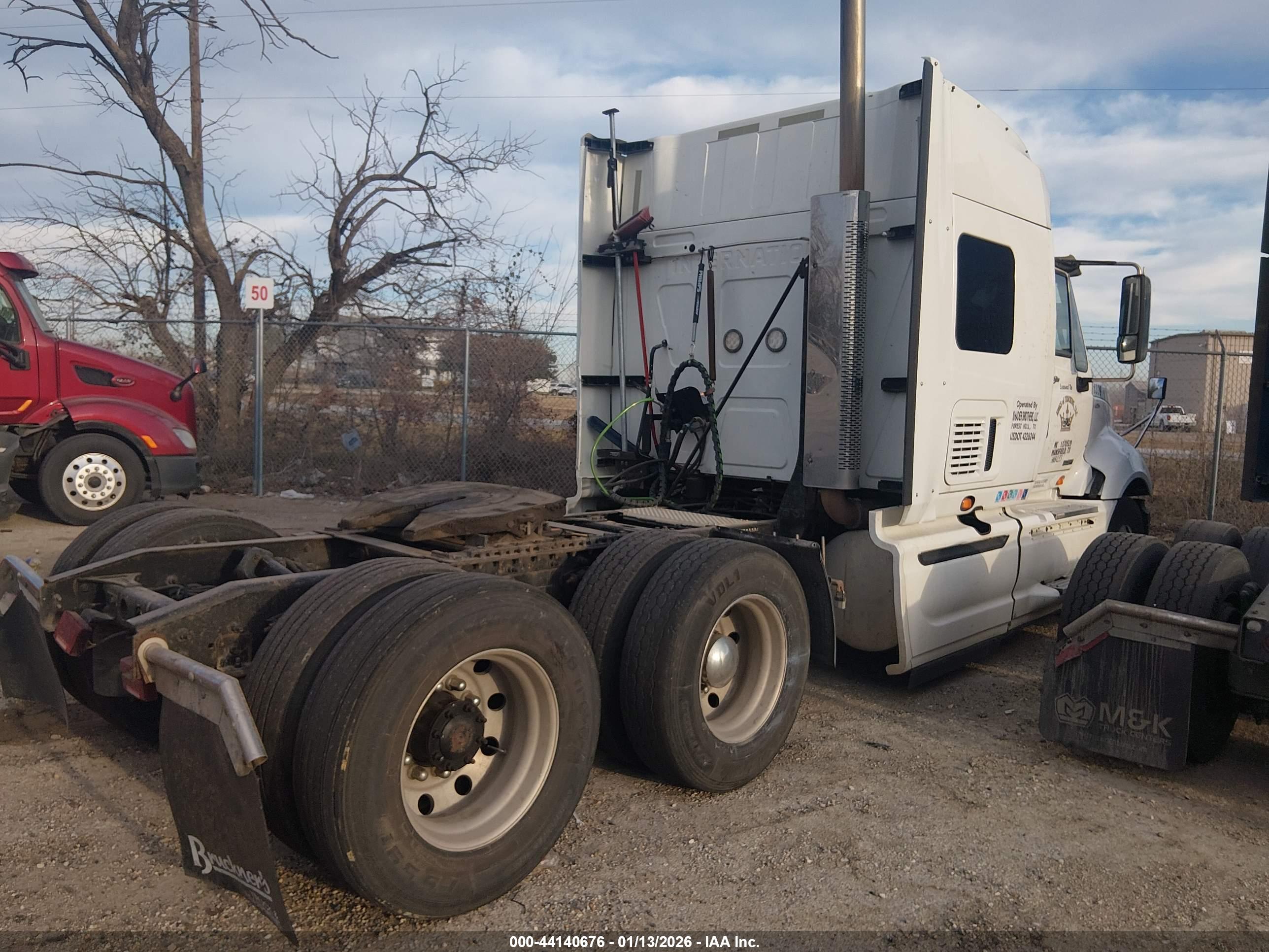 INTERNATIONAL PROSTAR+ image 4