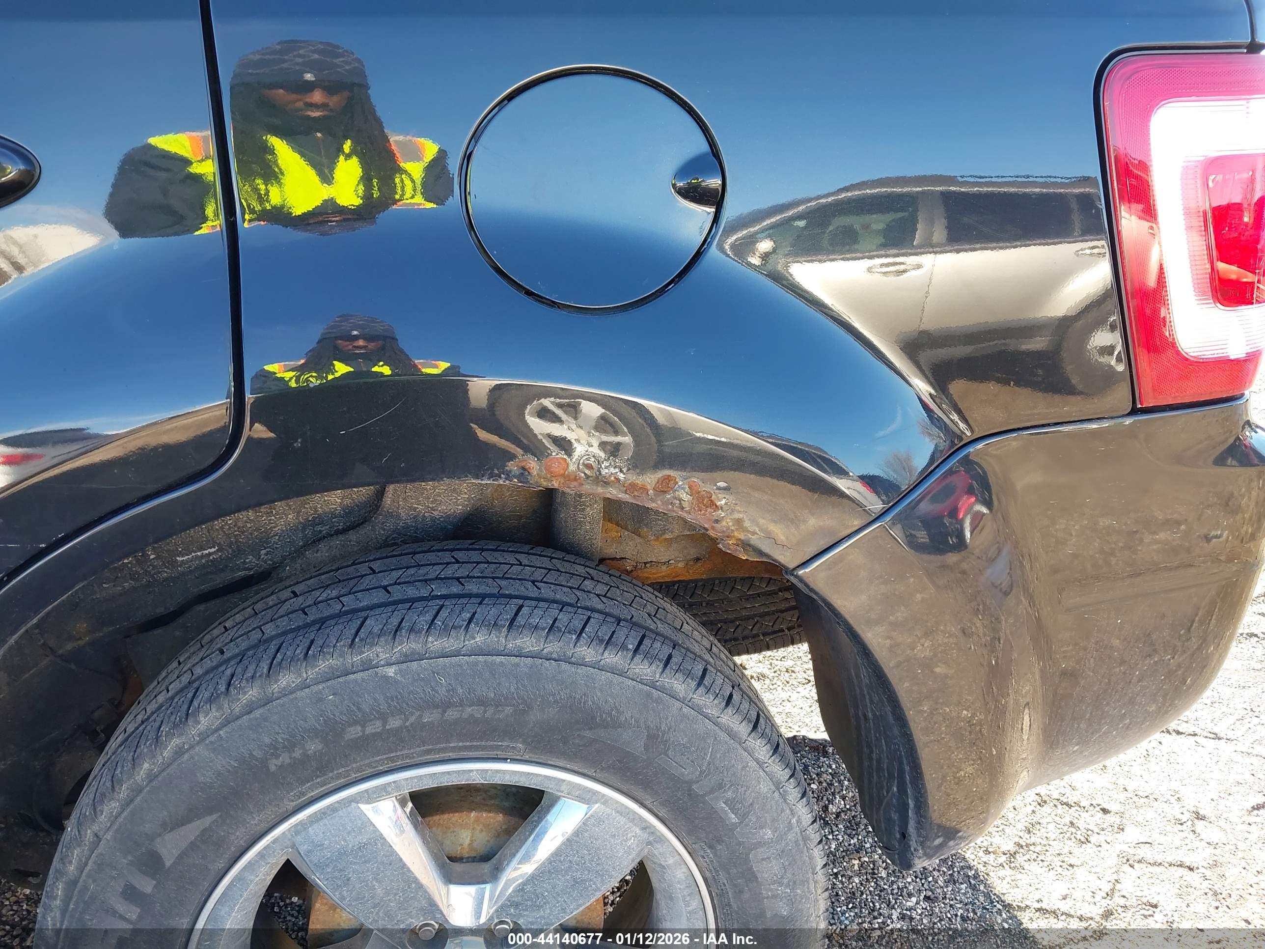 FORD ESCAPE image 6