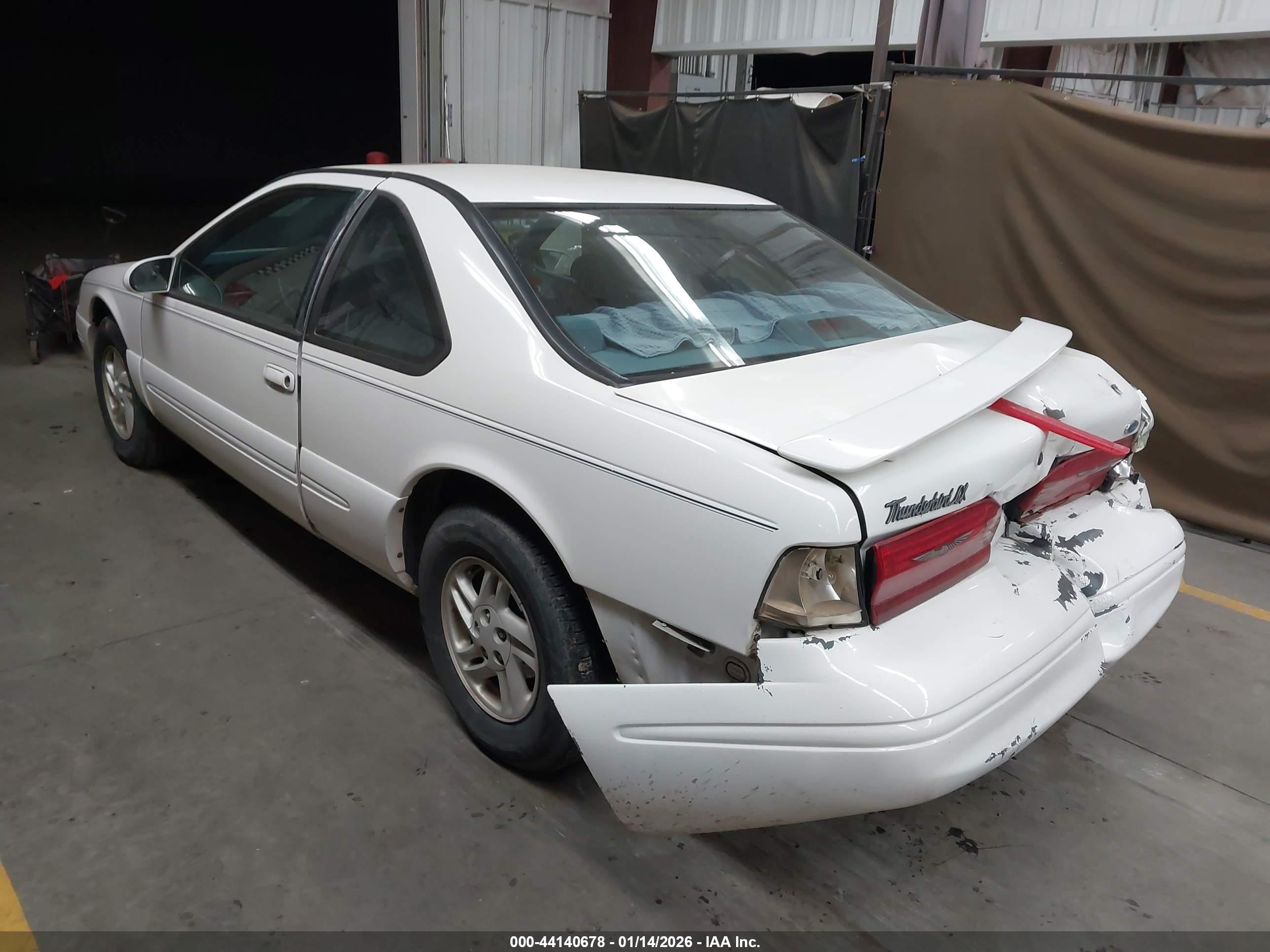 FORD THUNDERBIRD image 3