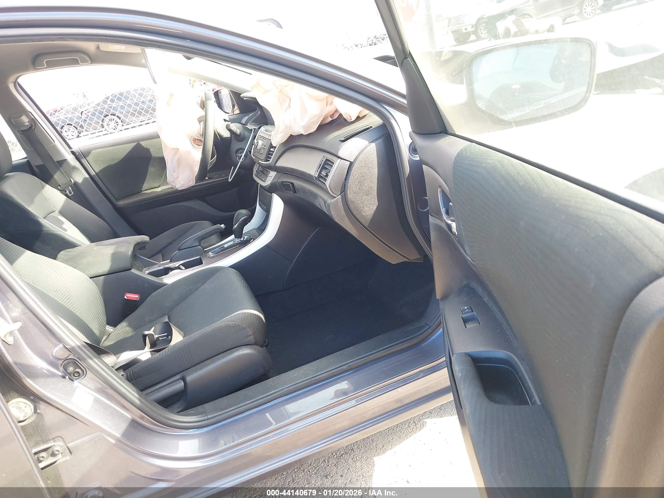 HONDA ACCORD image 5
