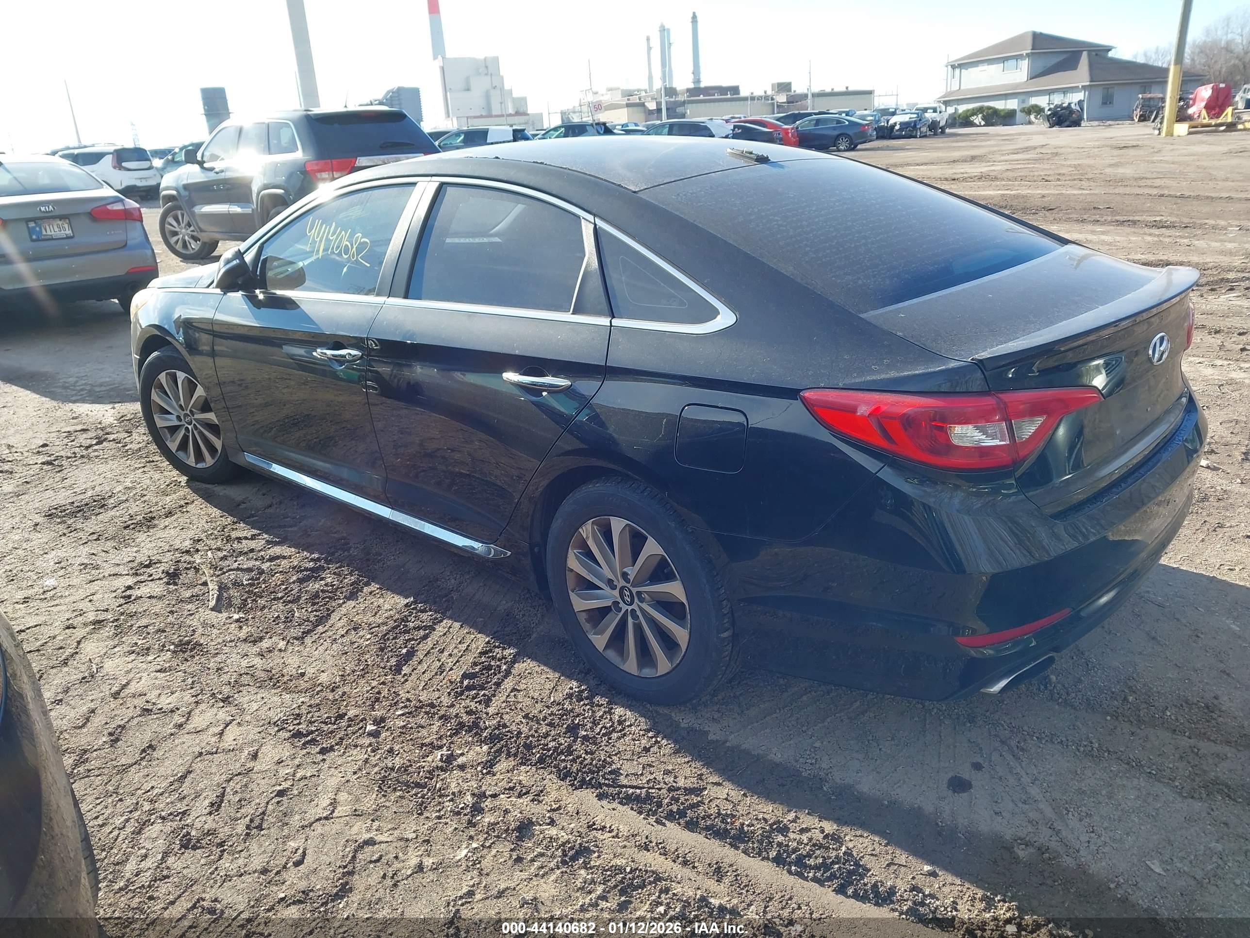 HYUNDAI SONATA image 3