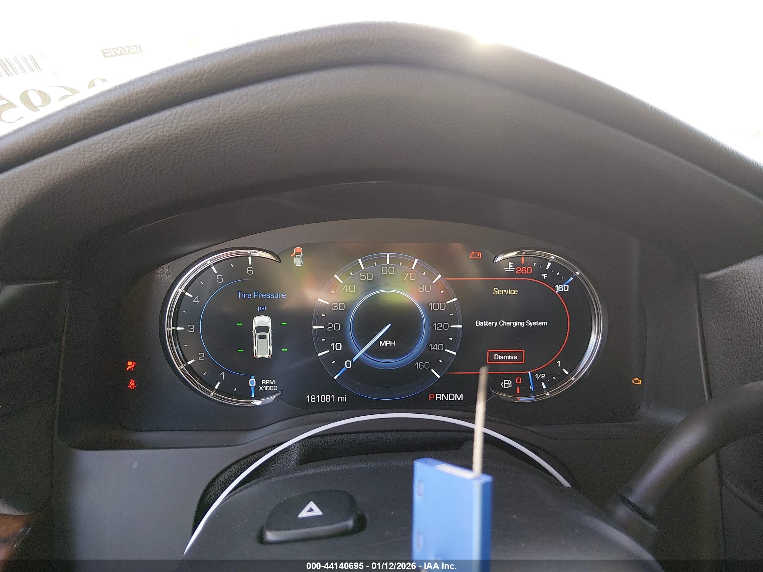 CADILLAC ESCALADE image 7