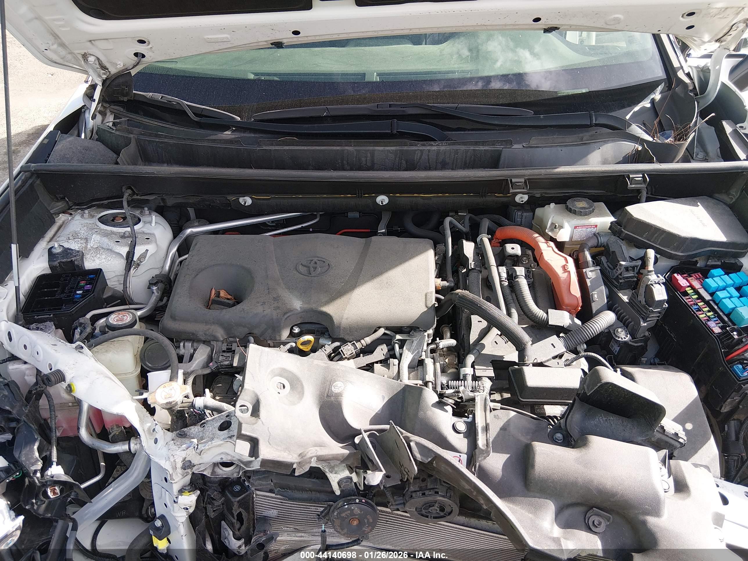 TOYOTA RAV4 image 10