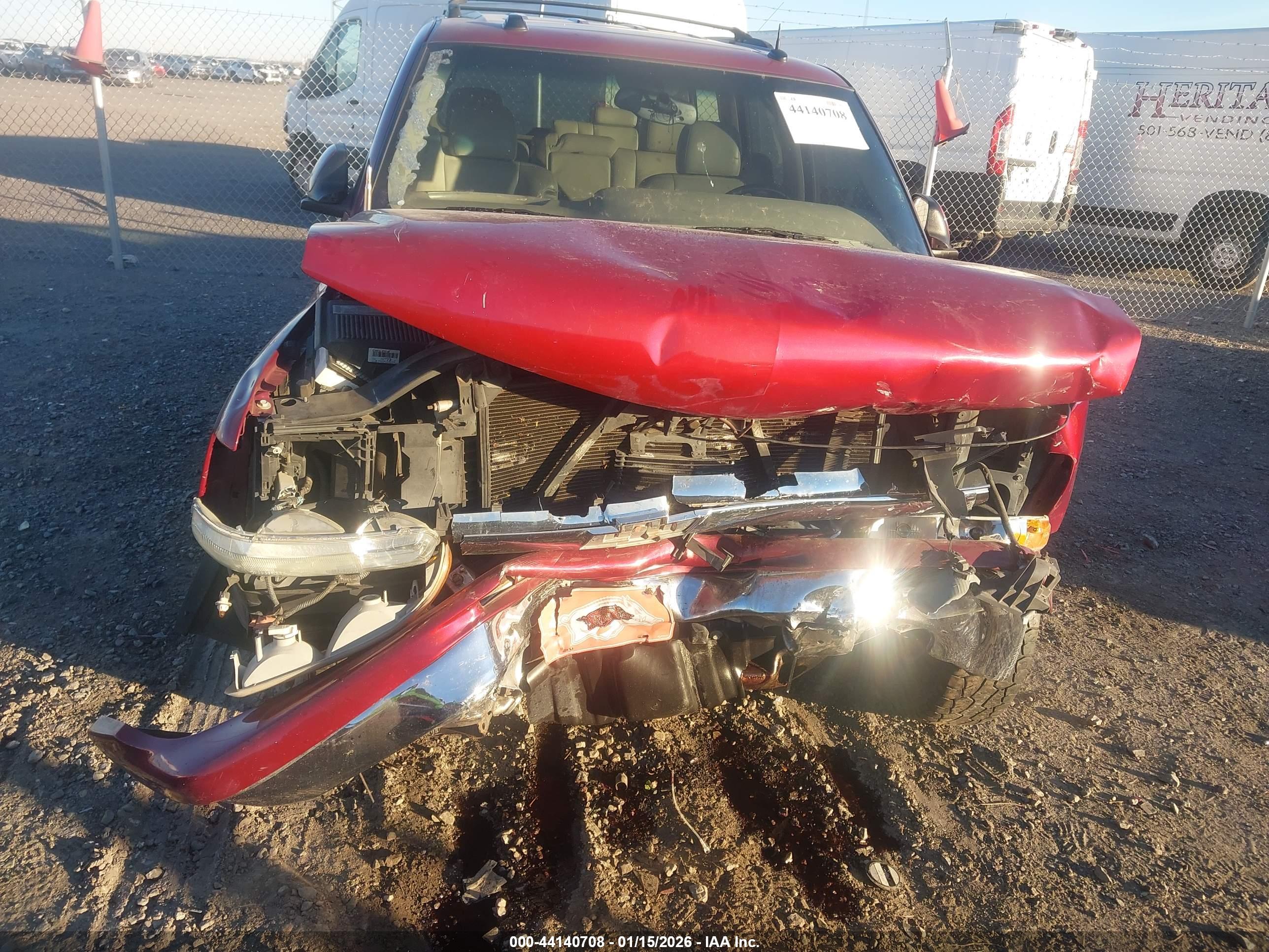 CHEVROLET TAHOE image 6