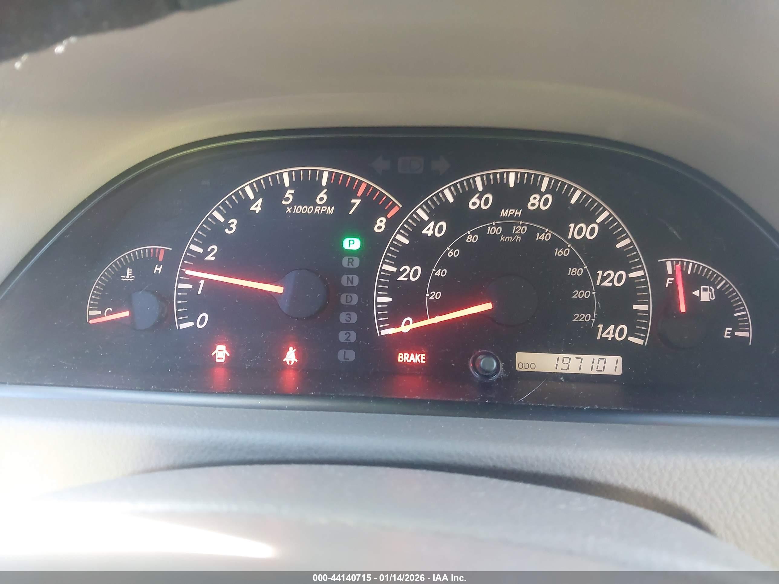 TOYOTA CAMRY image 7