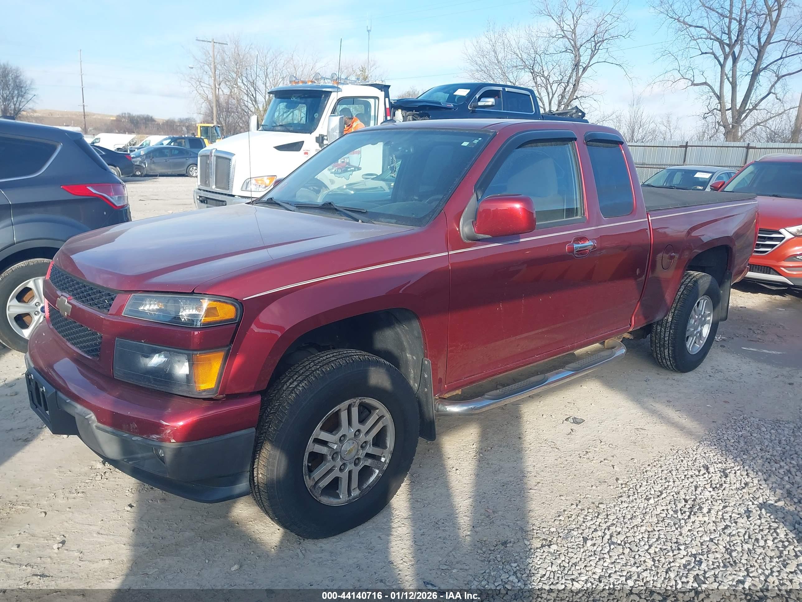 CHEVROLET COLORADO image 2
