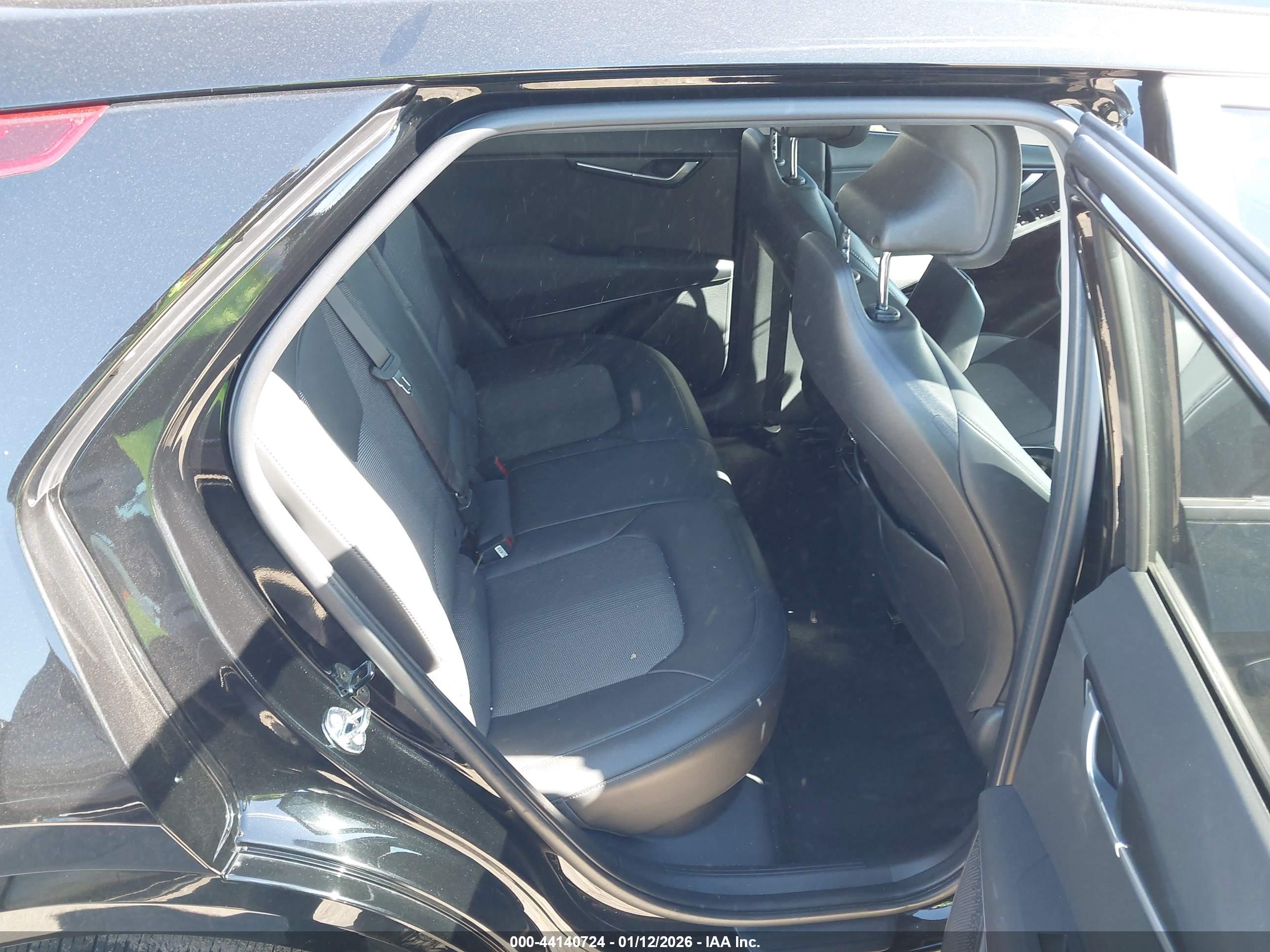 KIA NIRO image 8