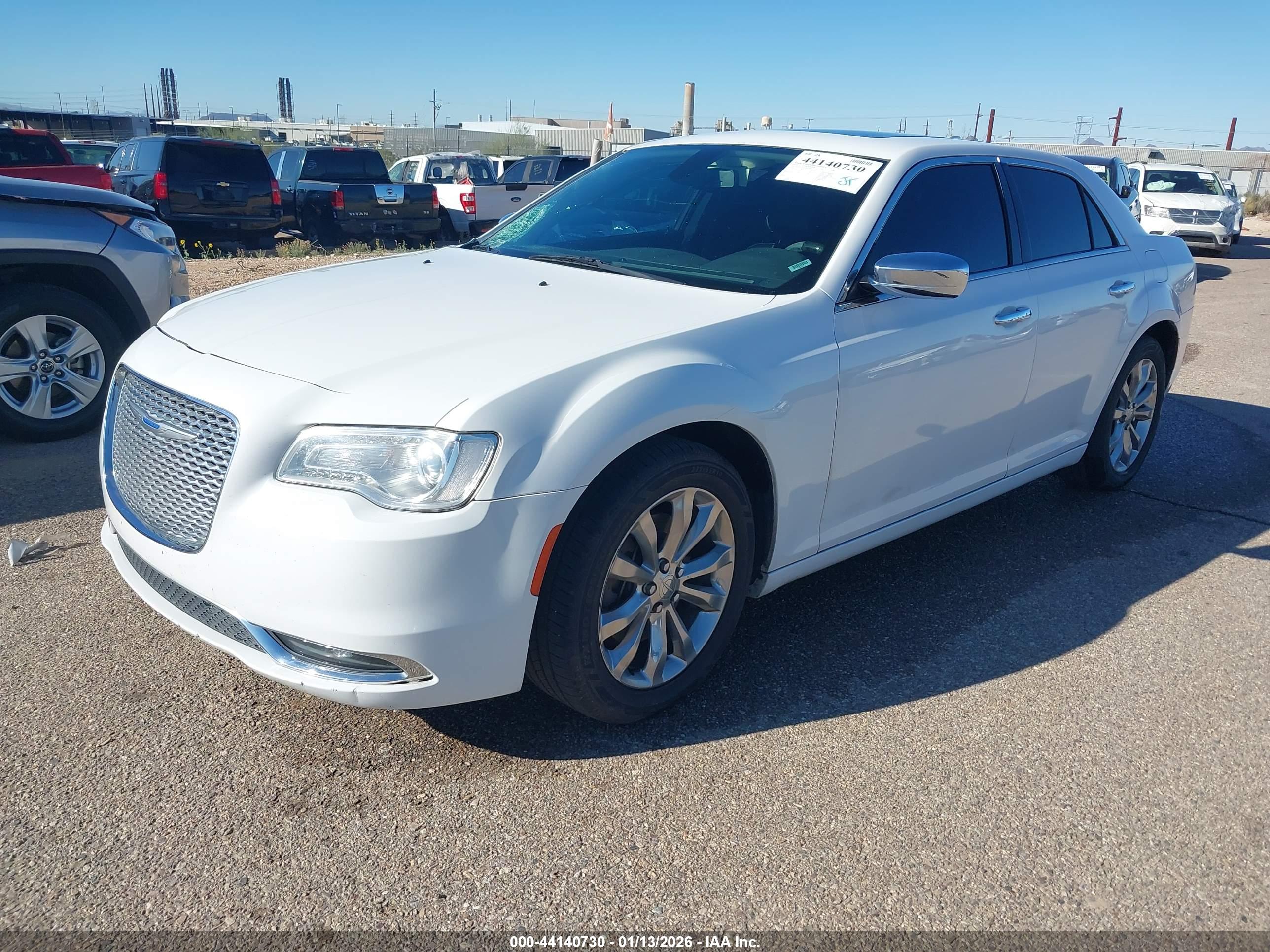 CHRYSLER 300 image 2