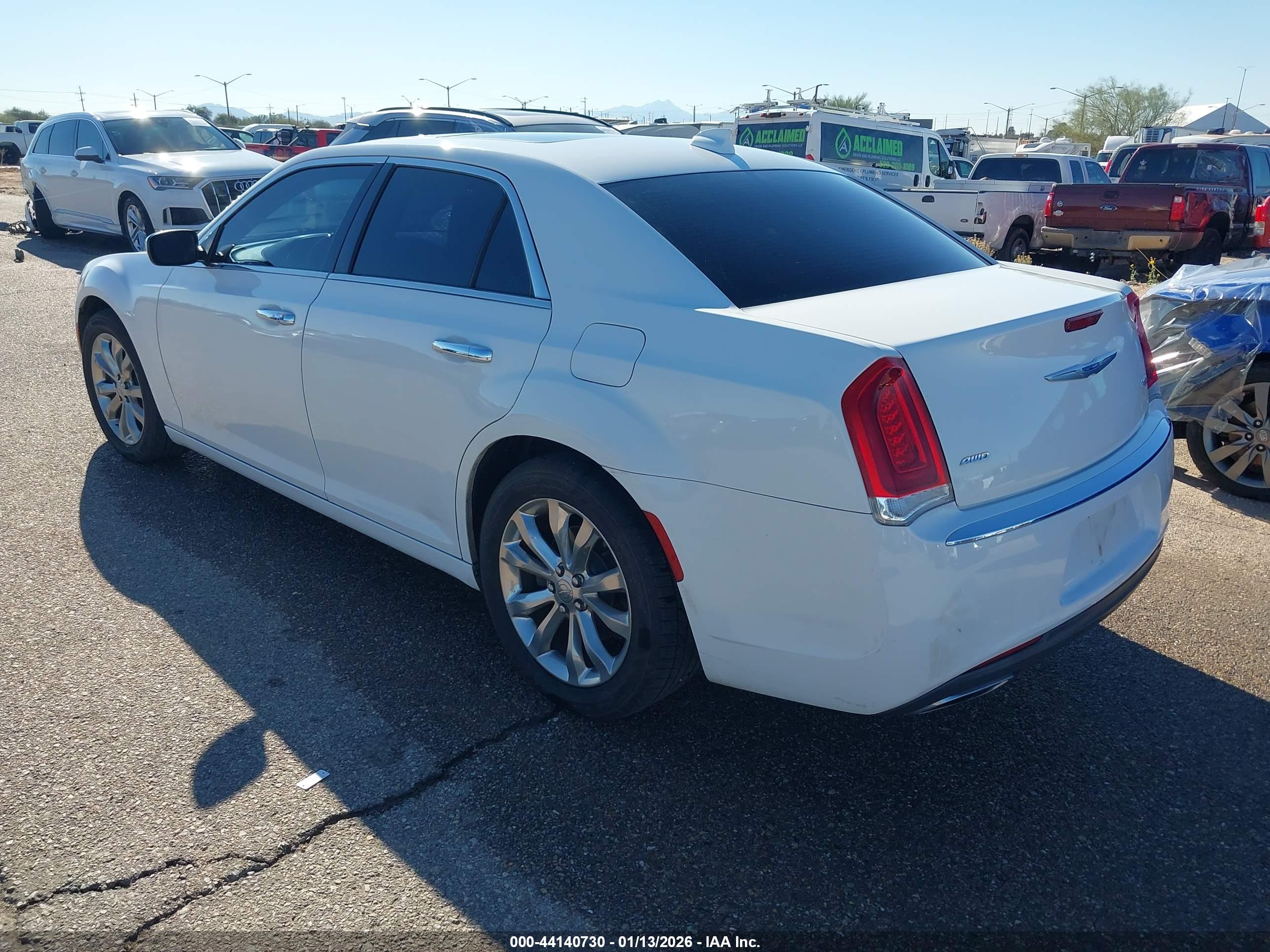CHRYSLER 300 image 3