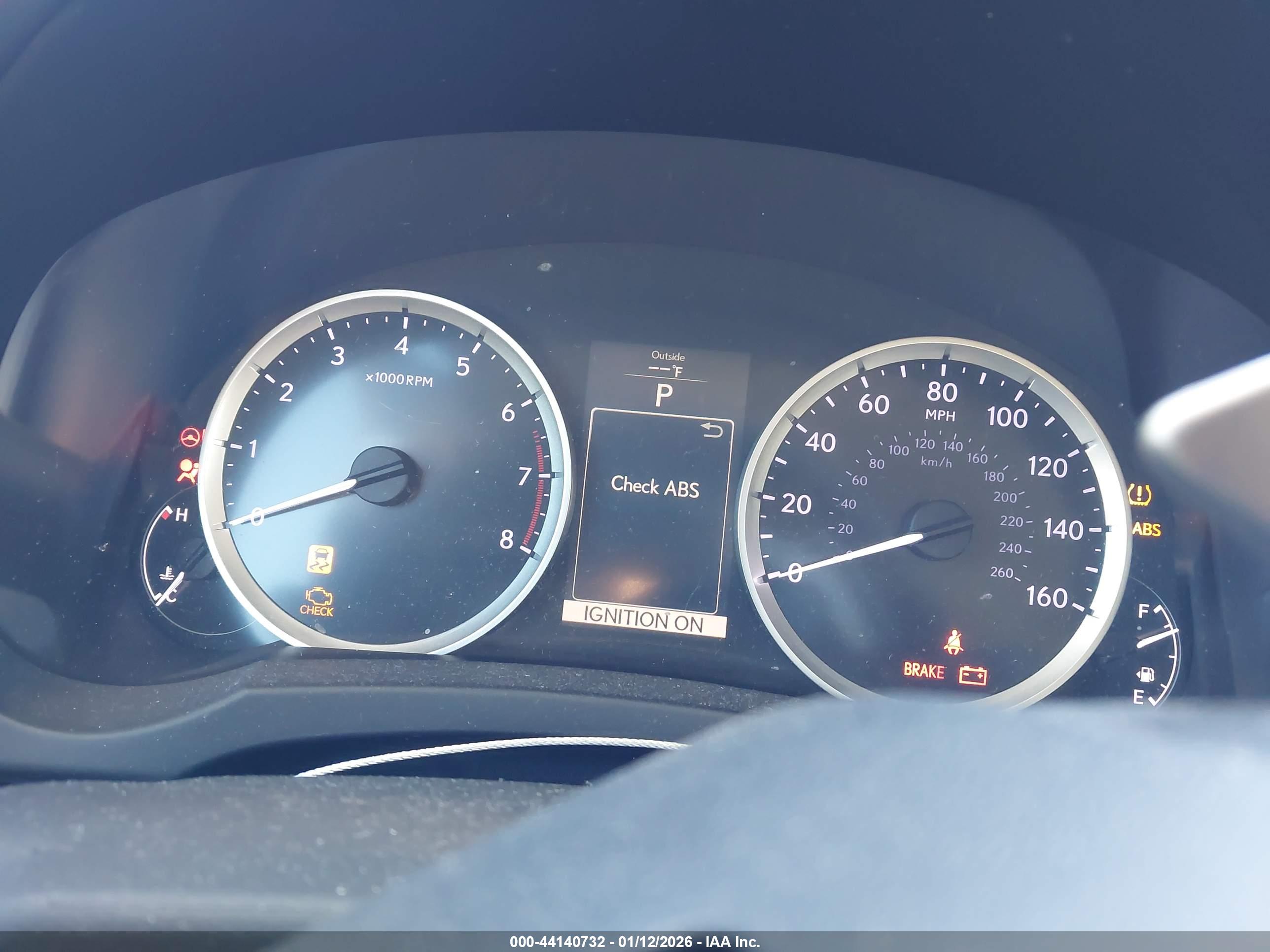 LEXUS IS image 7