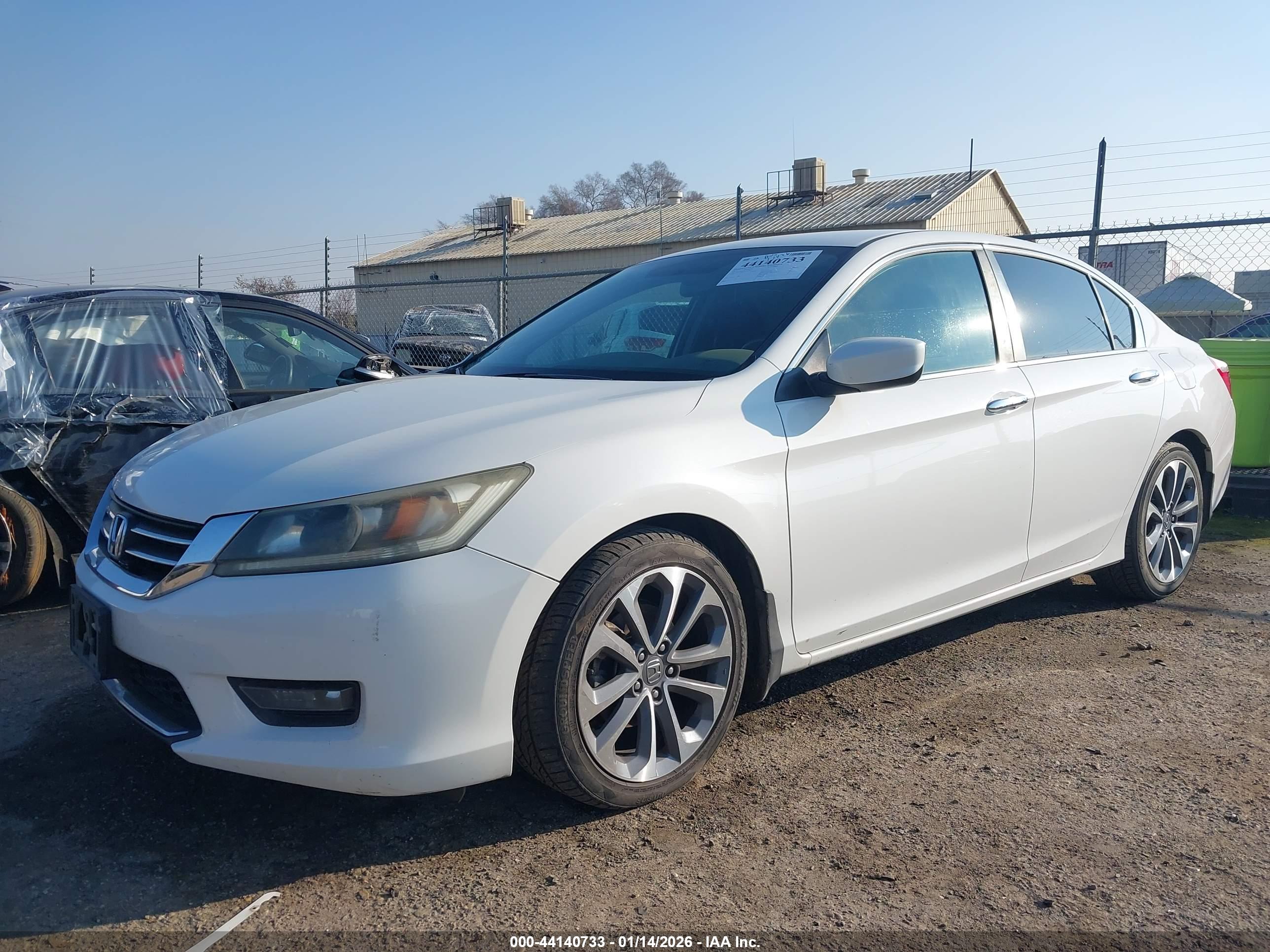 HONDA ACCORD image 2