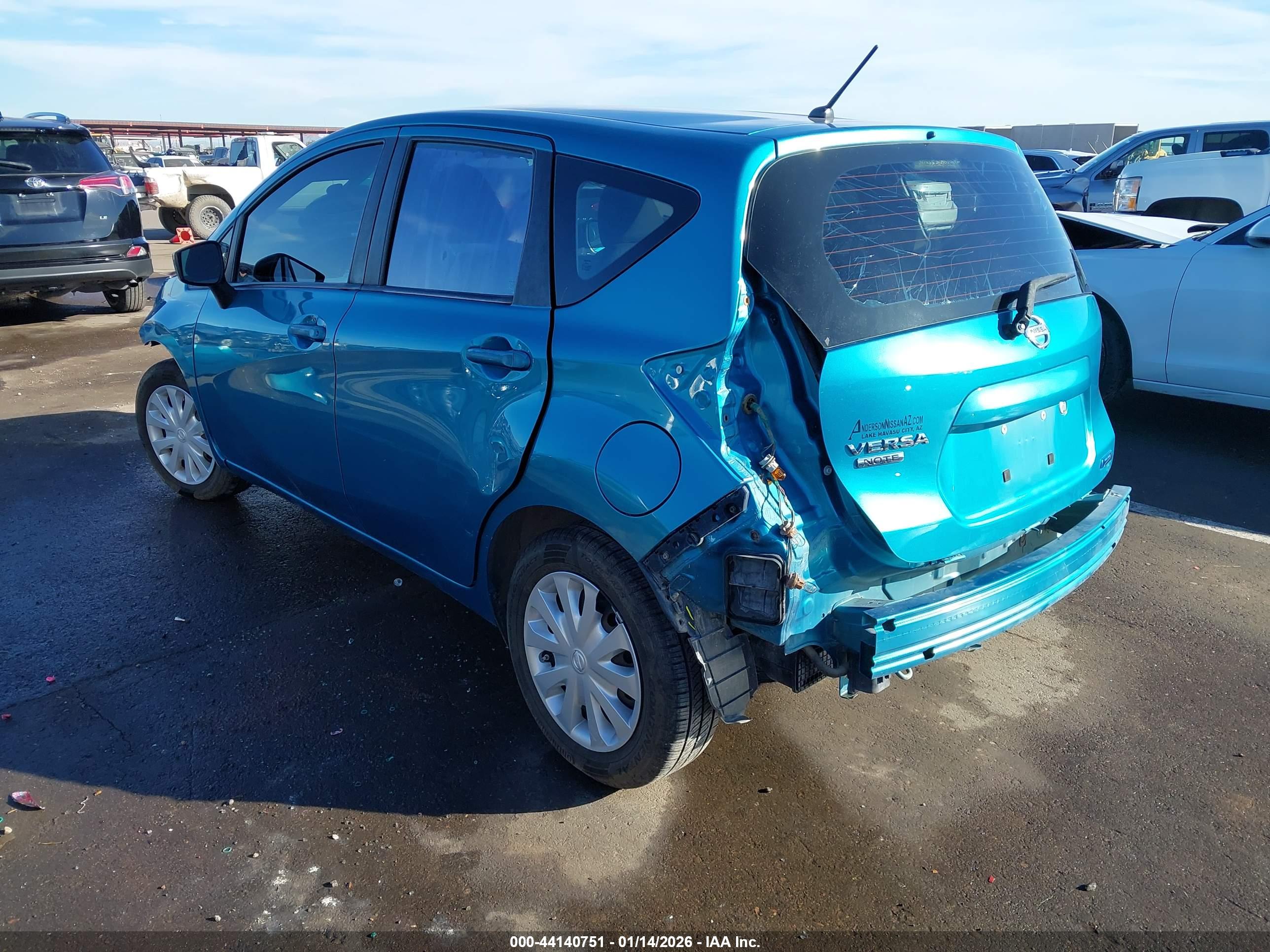 NISSAN VERSA image 3