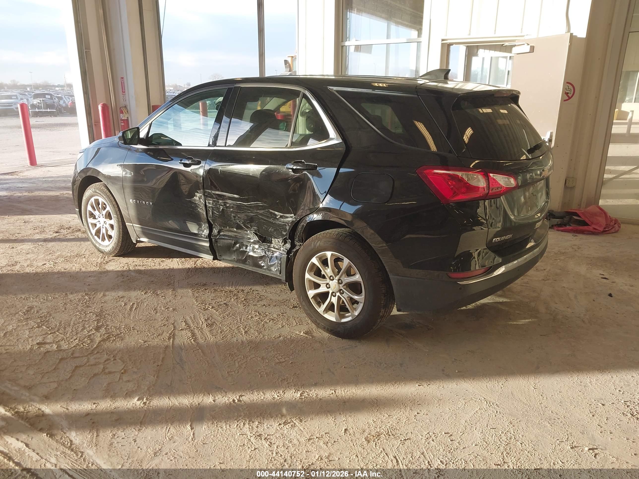 CHEVROLET EQUINOX image 3