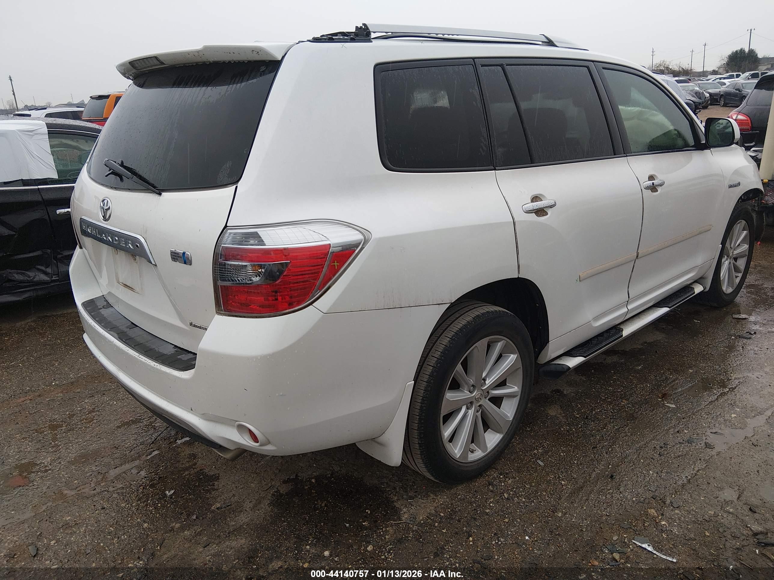 TOYOTA HIGHLANDER image 4