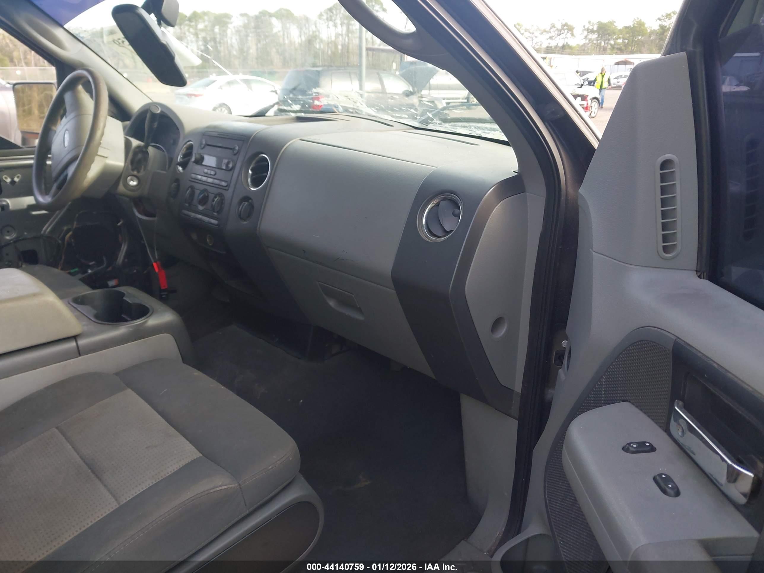 FORD F-150 image 5