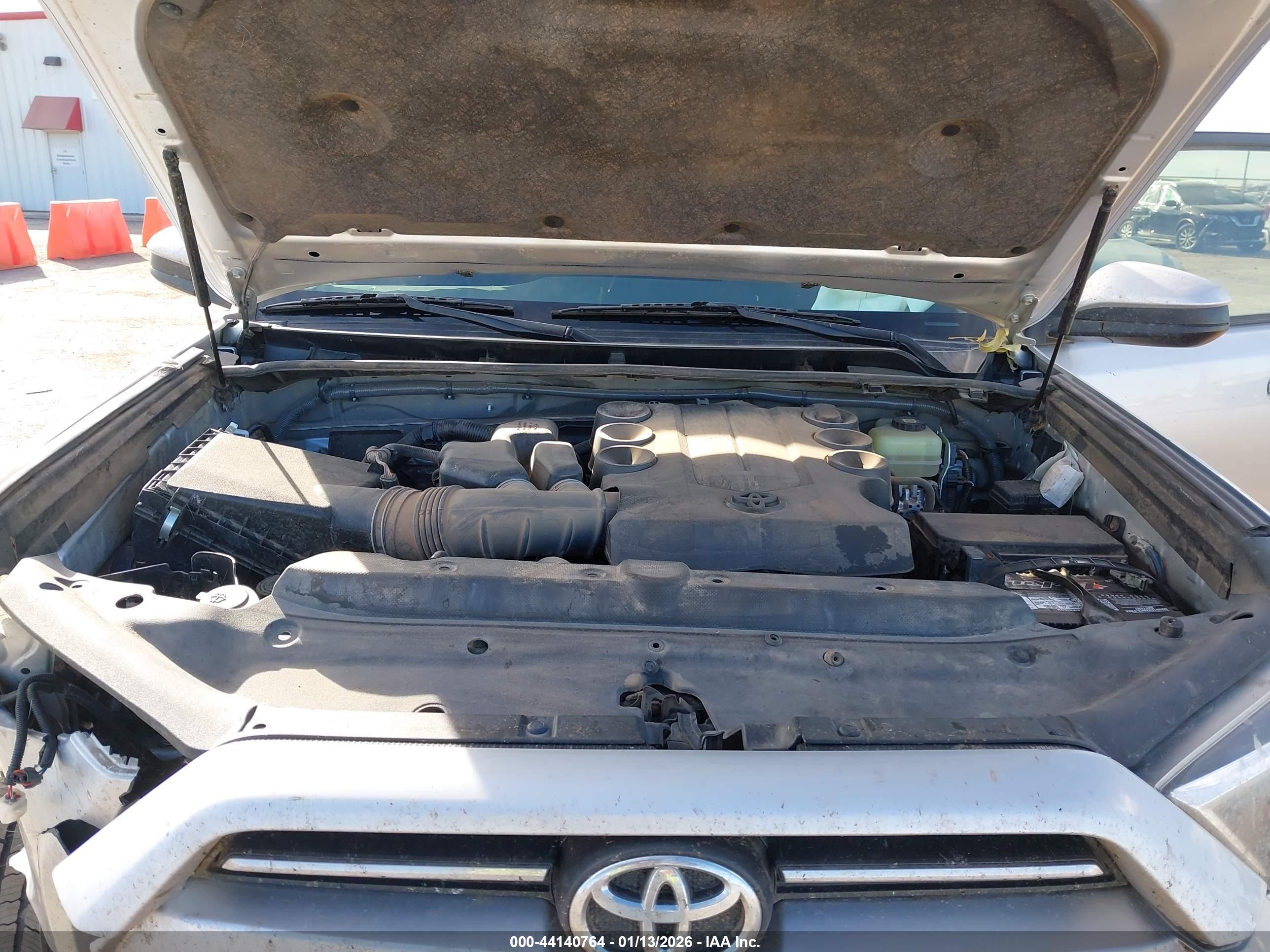 TOYOTA 4RUNNER image 10