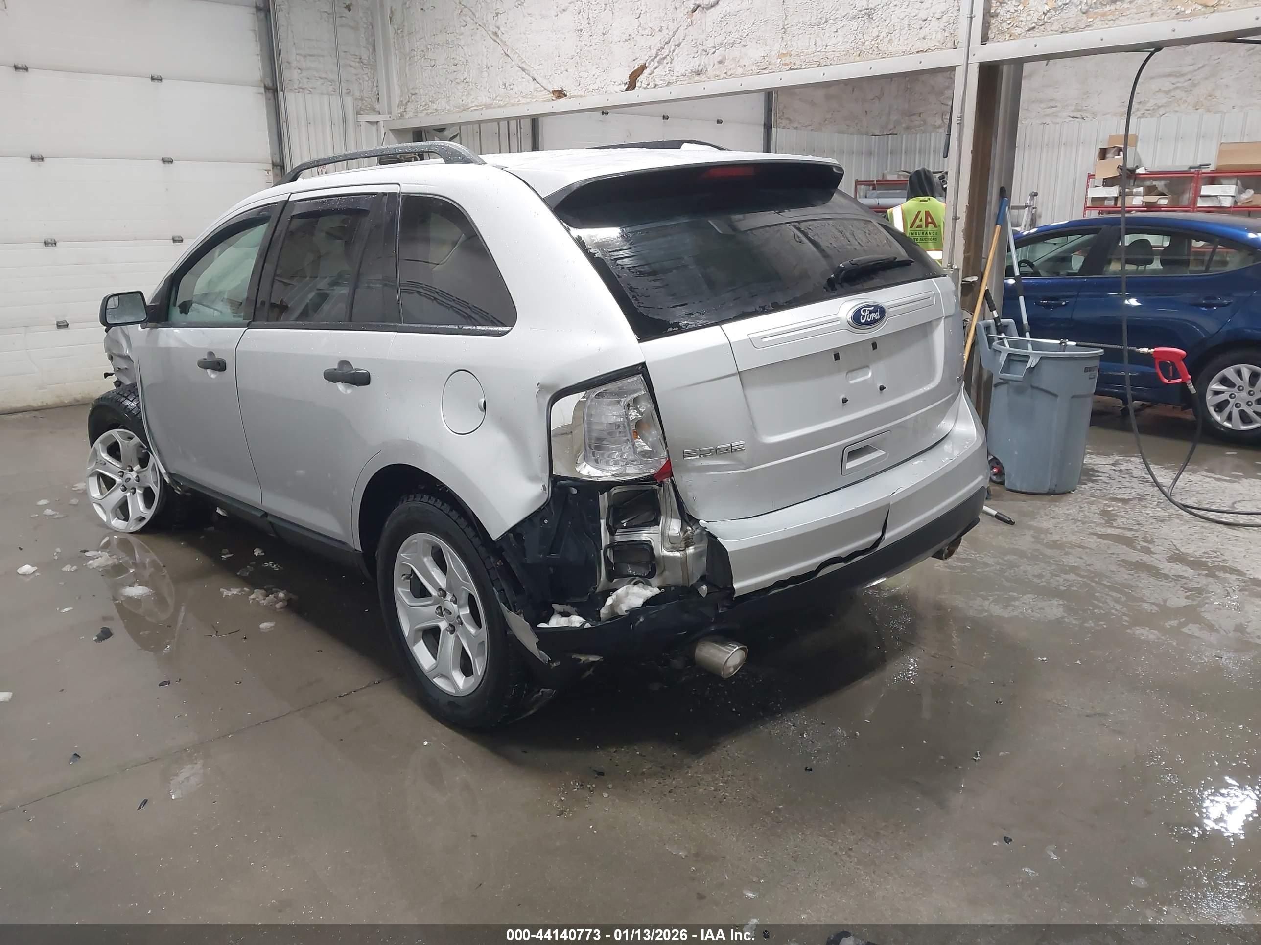 FORD EDGE image 3