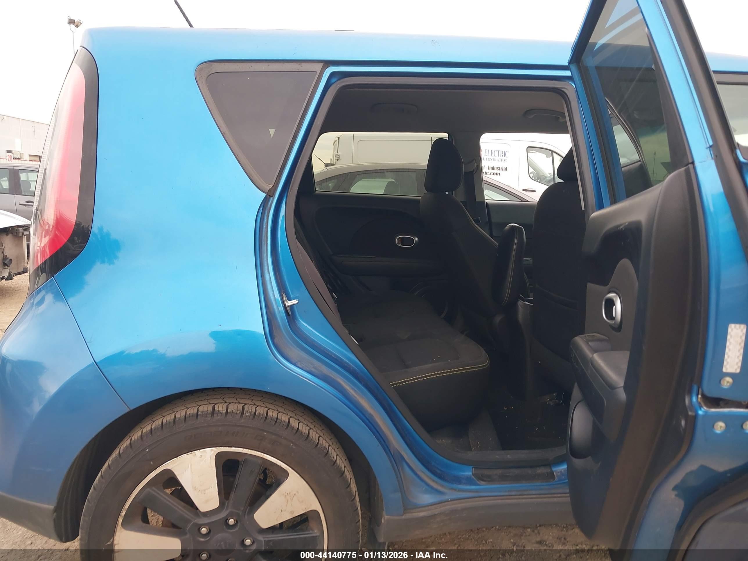 KIA SOUL image 8