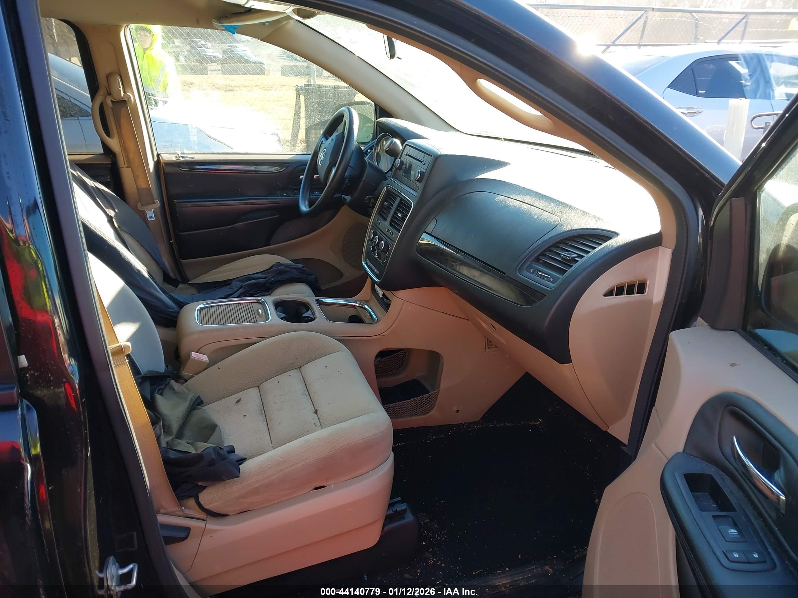 DODGE GRAND image 5