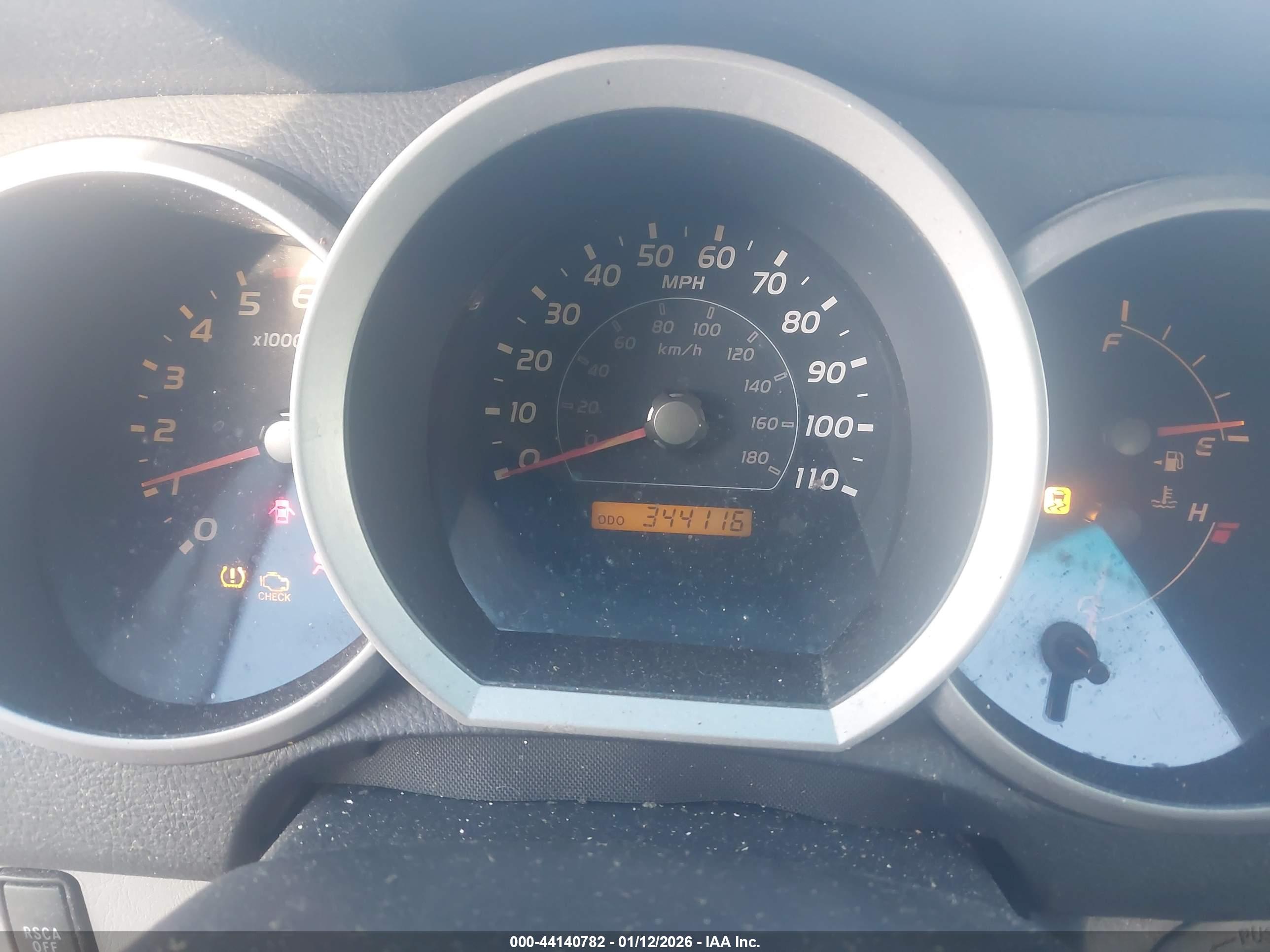 TOYOTA 4RUNNER image 7
