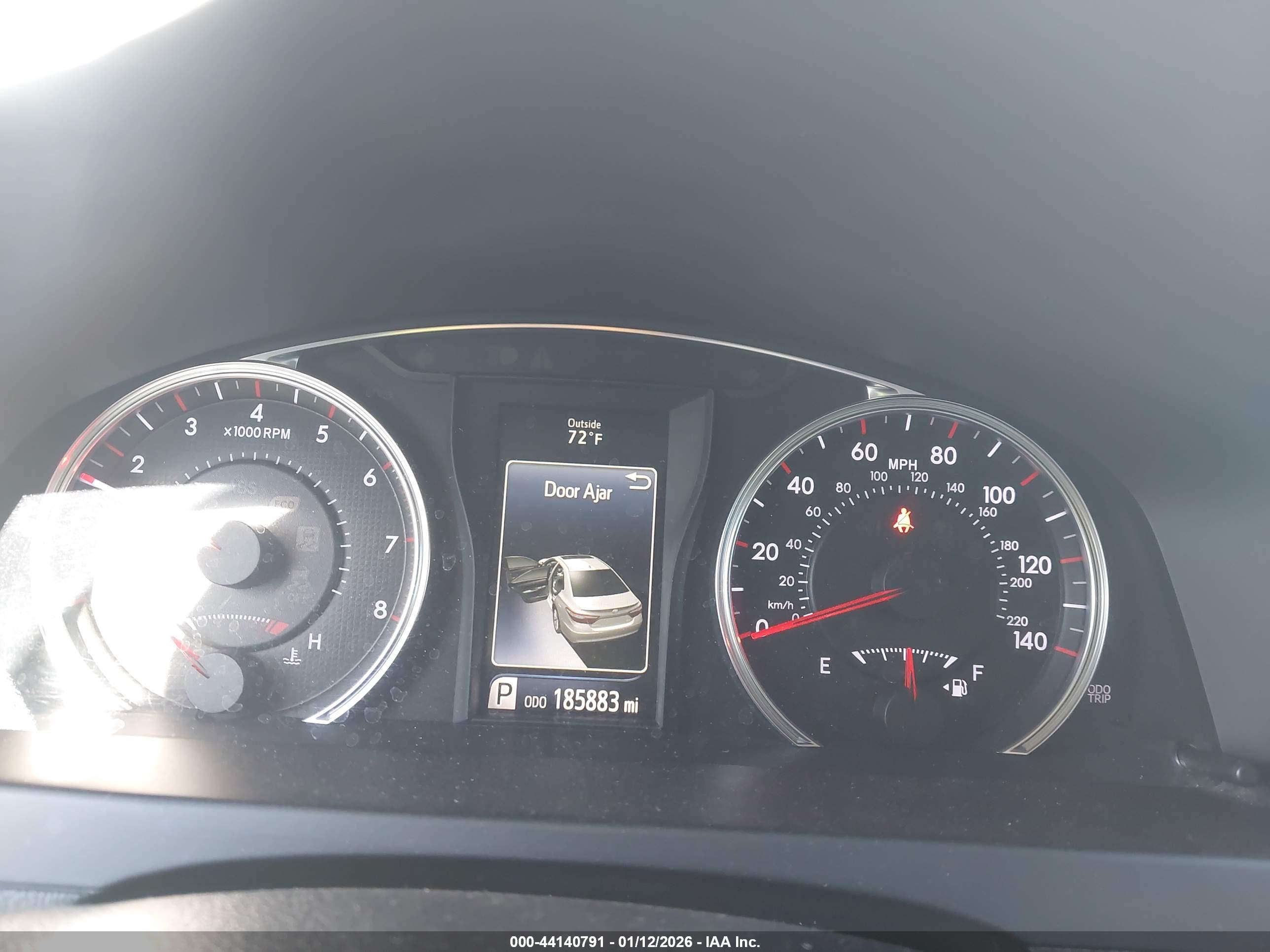 TOYOTA CAMRY image 7