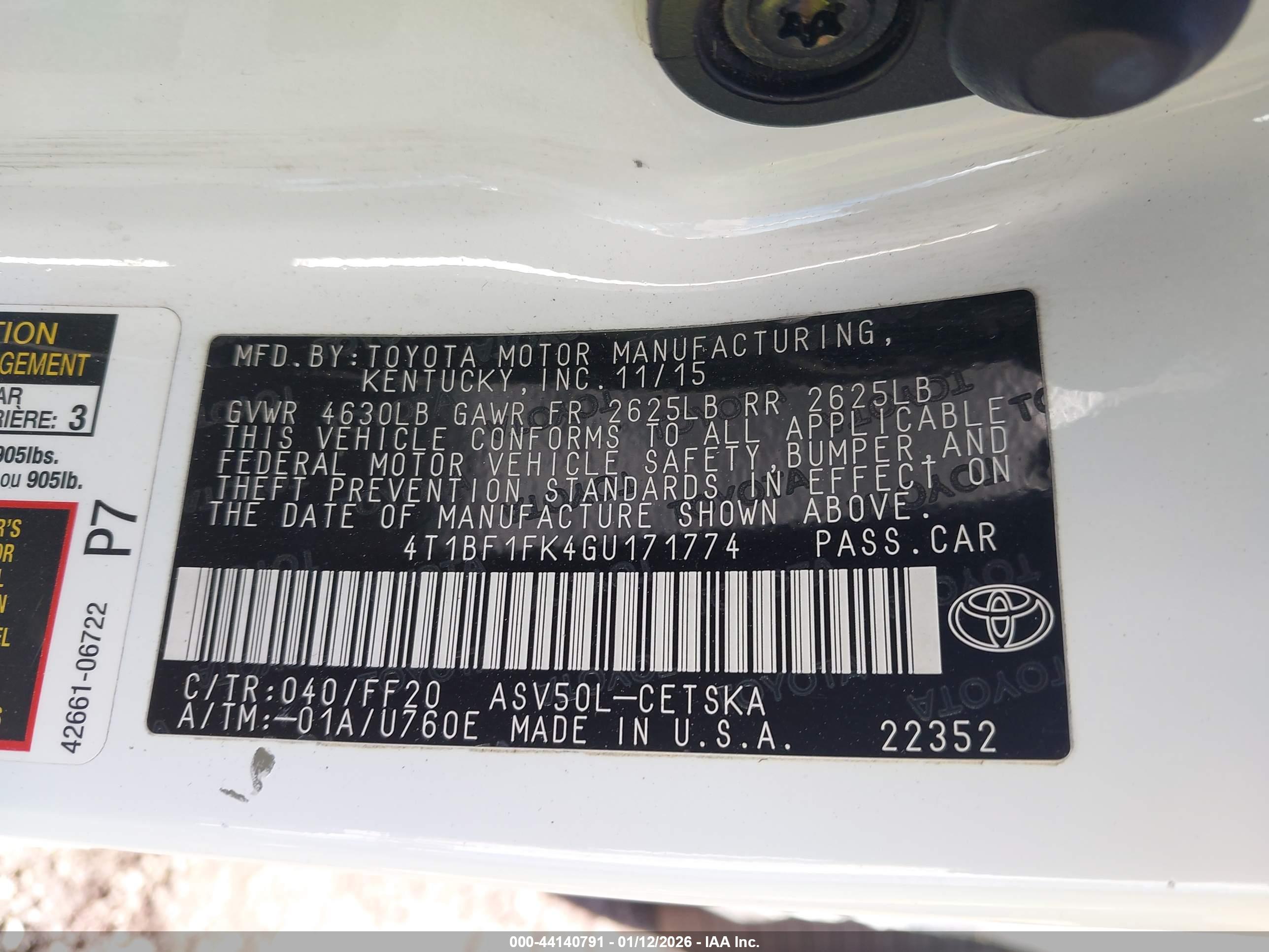 TOYOTA CAMRY image 9